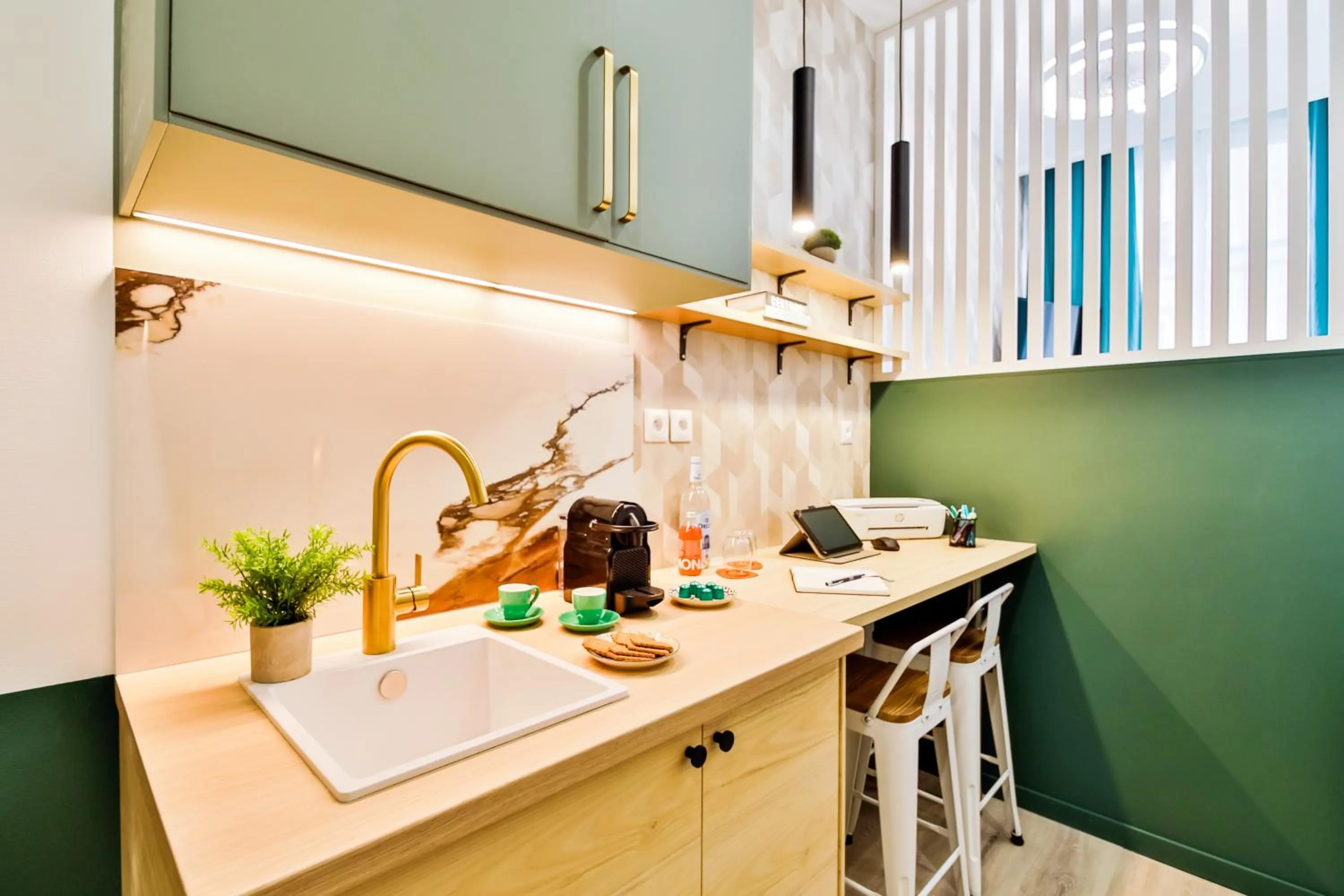 Kitchen or kitchenette in WS Louvre - Casanova