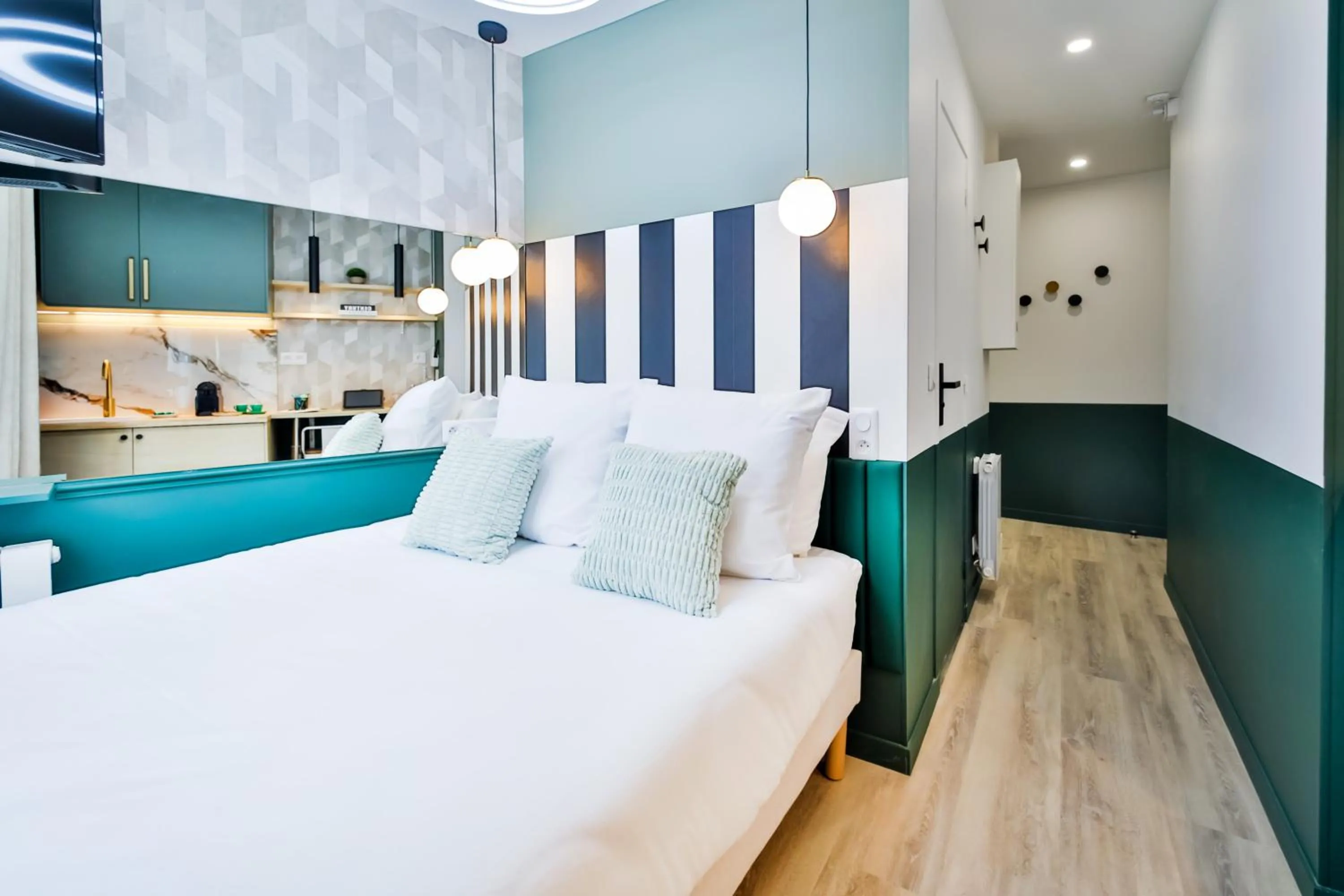 Bed in WS Louvre - Casanova