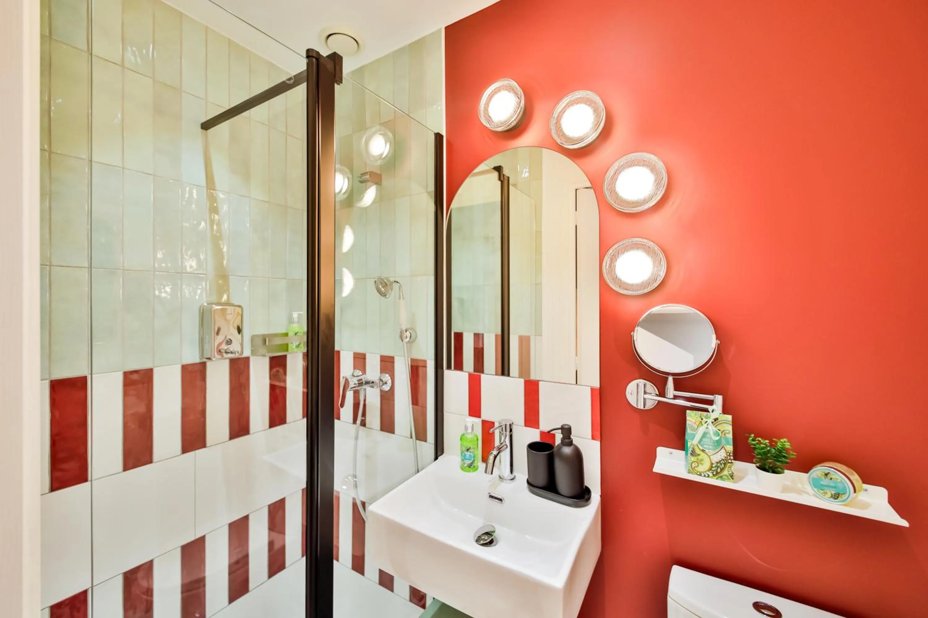 Bathroom in WS Louvre - Casanova