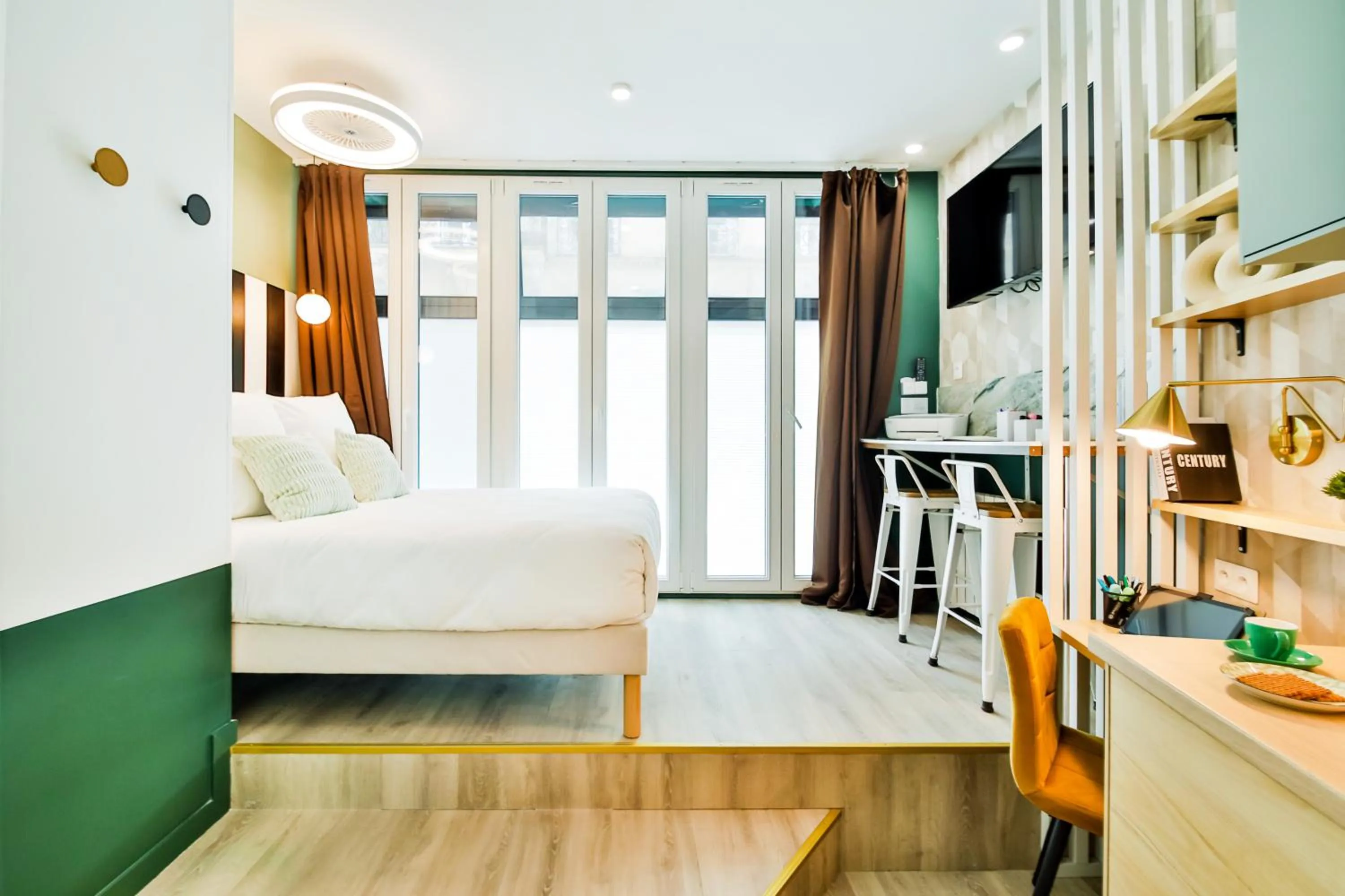 Bed in WS Louvre - Casanova