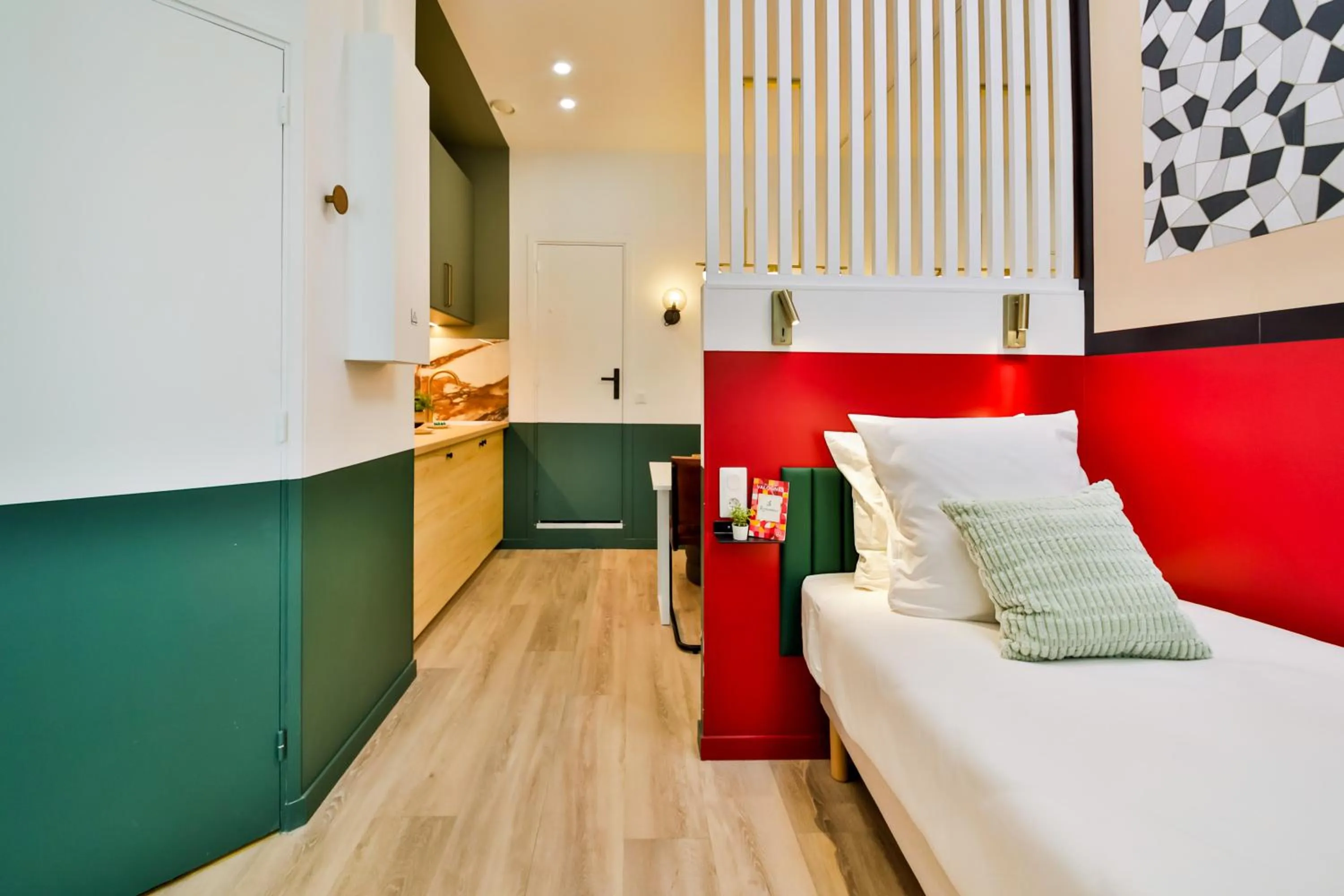 Bed in WS Louvre - Casanova