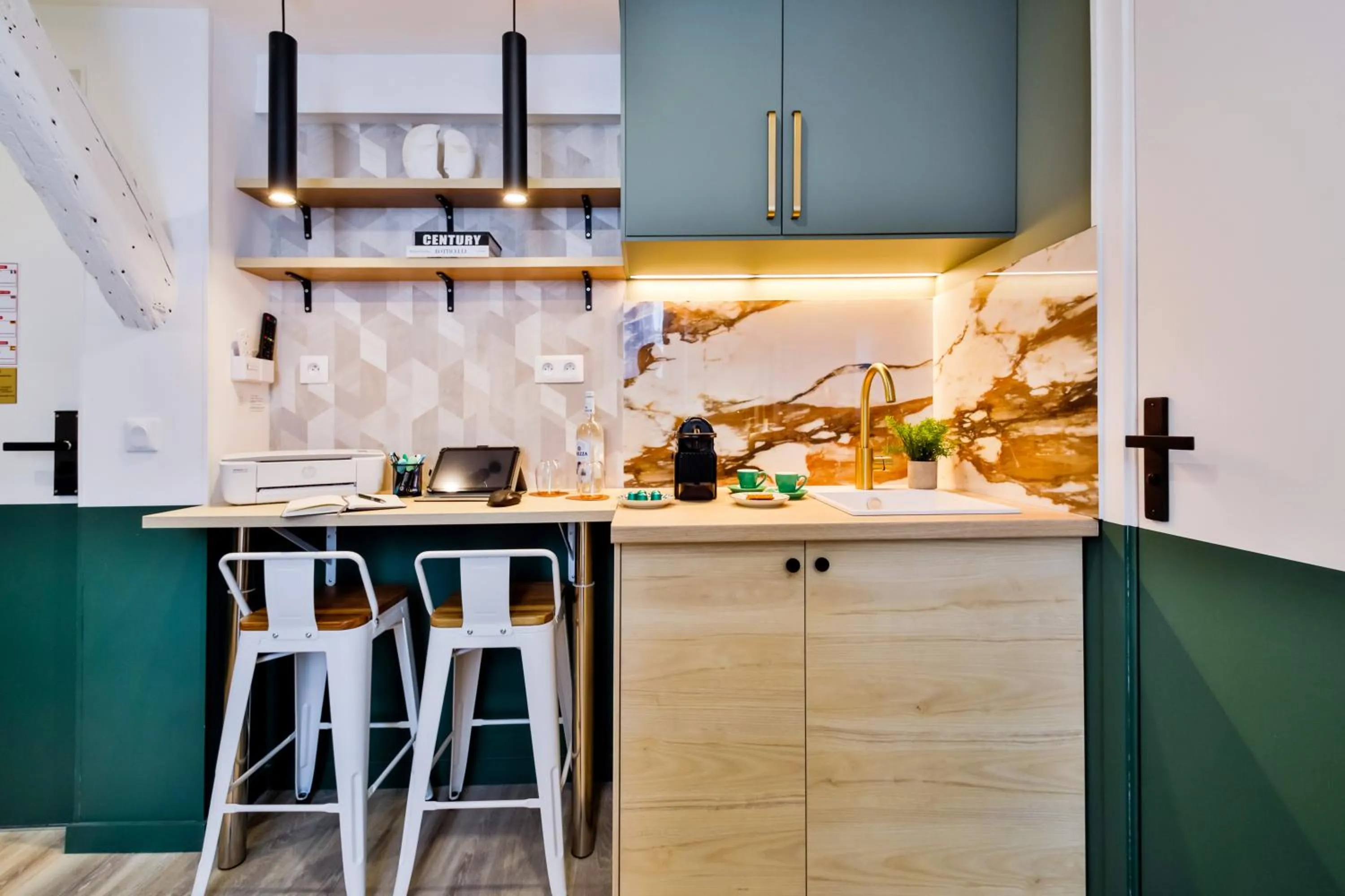 Kitchen or kitchenette in WS Louvre - Casanova