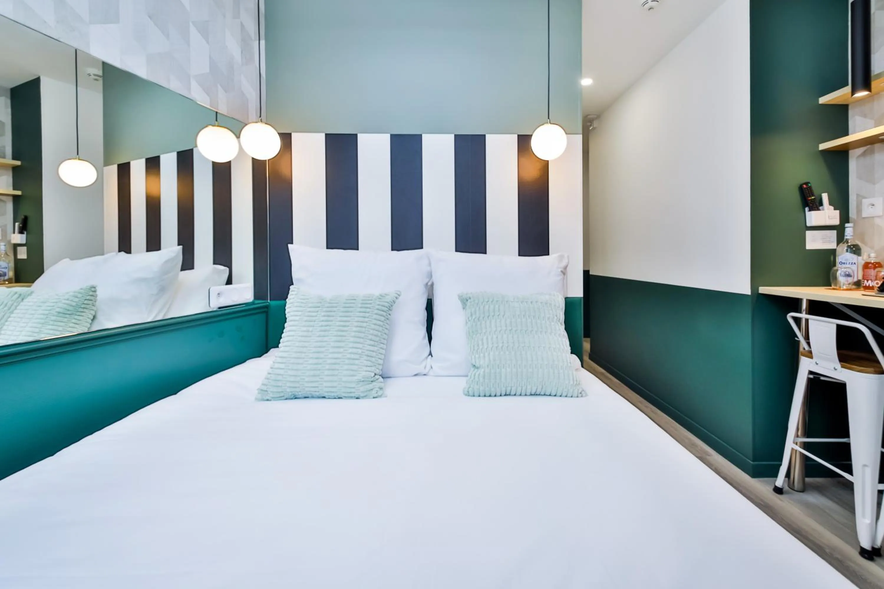 Bed in WS Louvre - Casanova