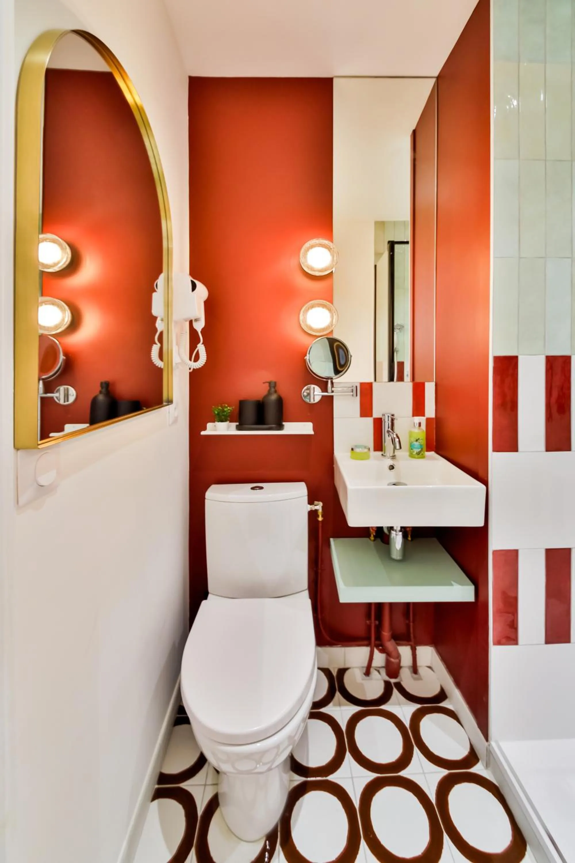 Shower in WS Louvre - Casanova