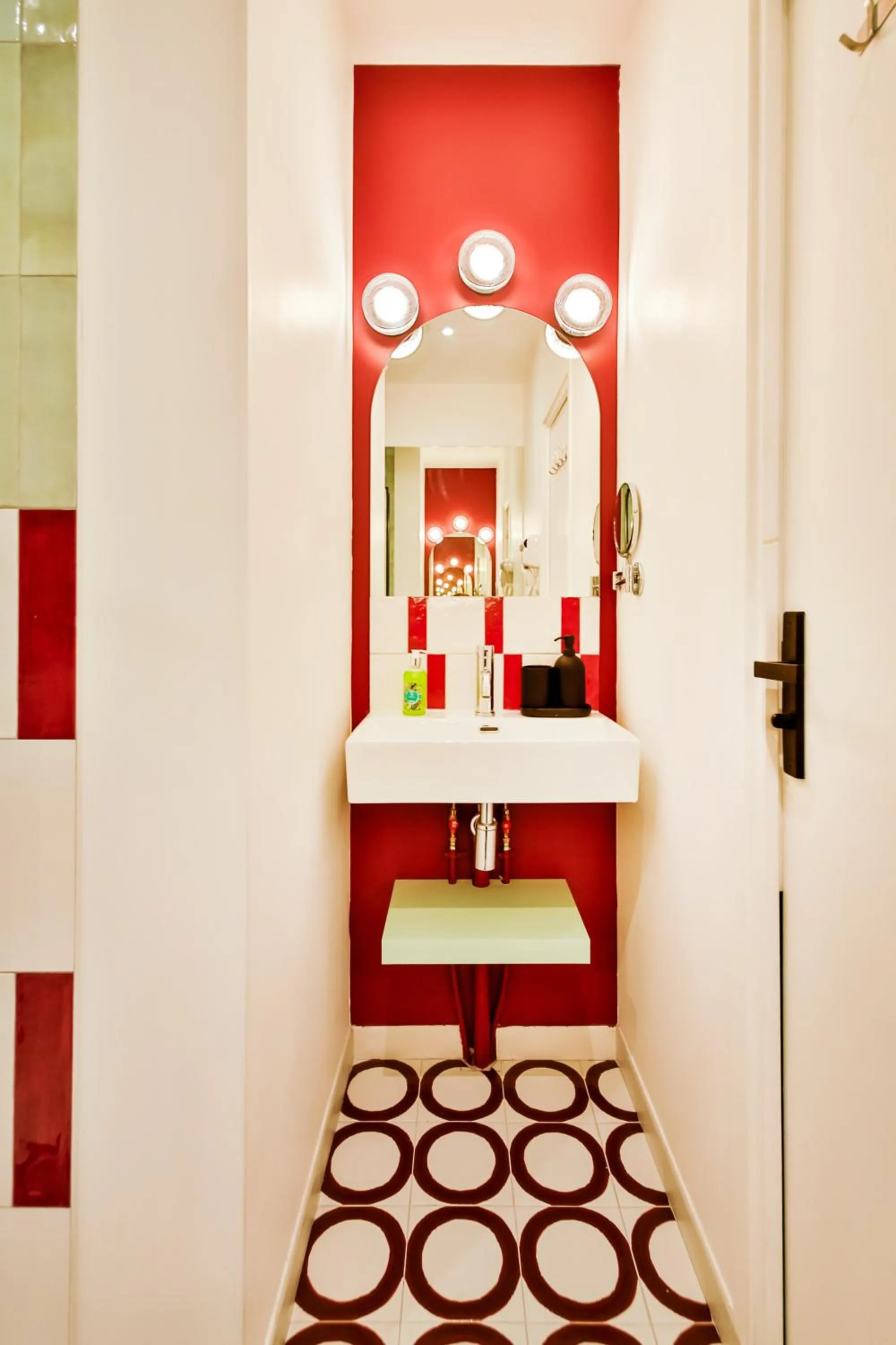 Bathroom in WS Louvre - Casanova