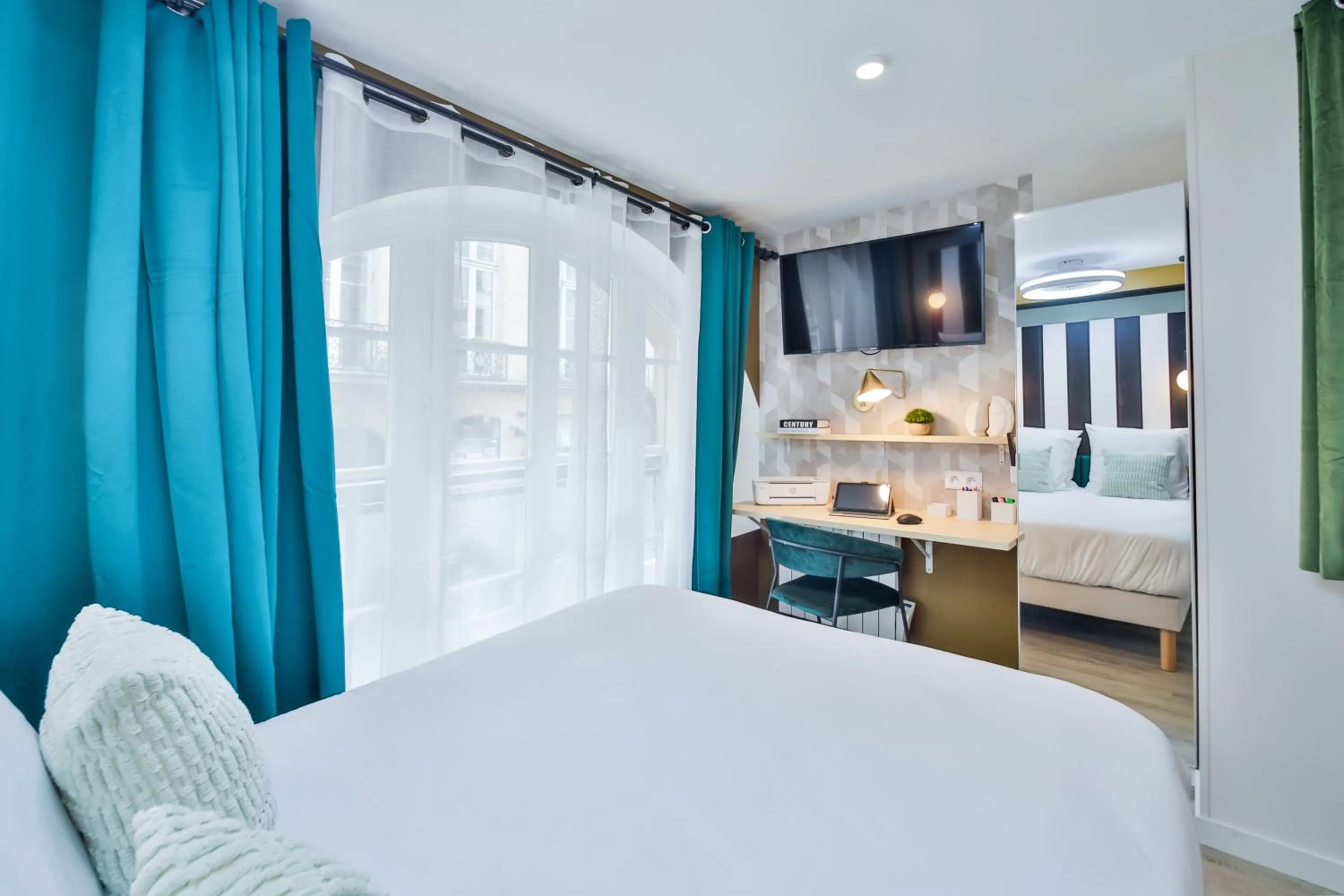 Bed in WS Louvre - Casanova