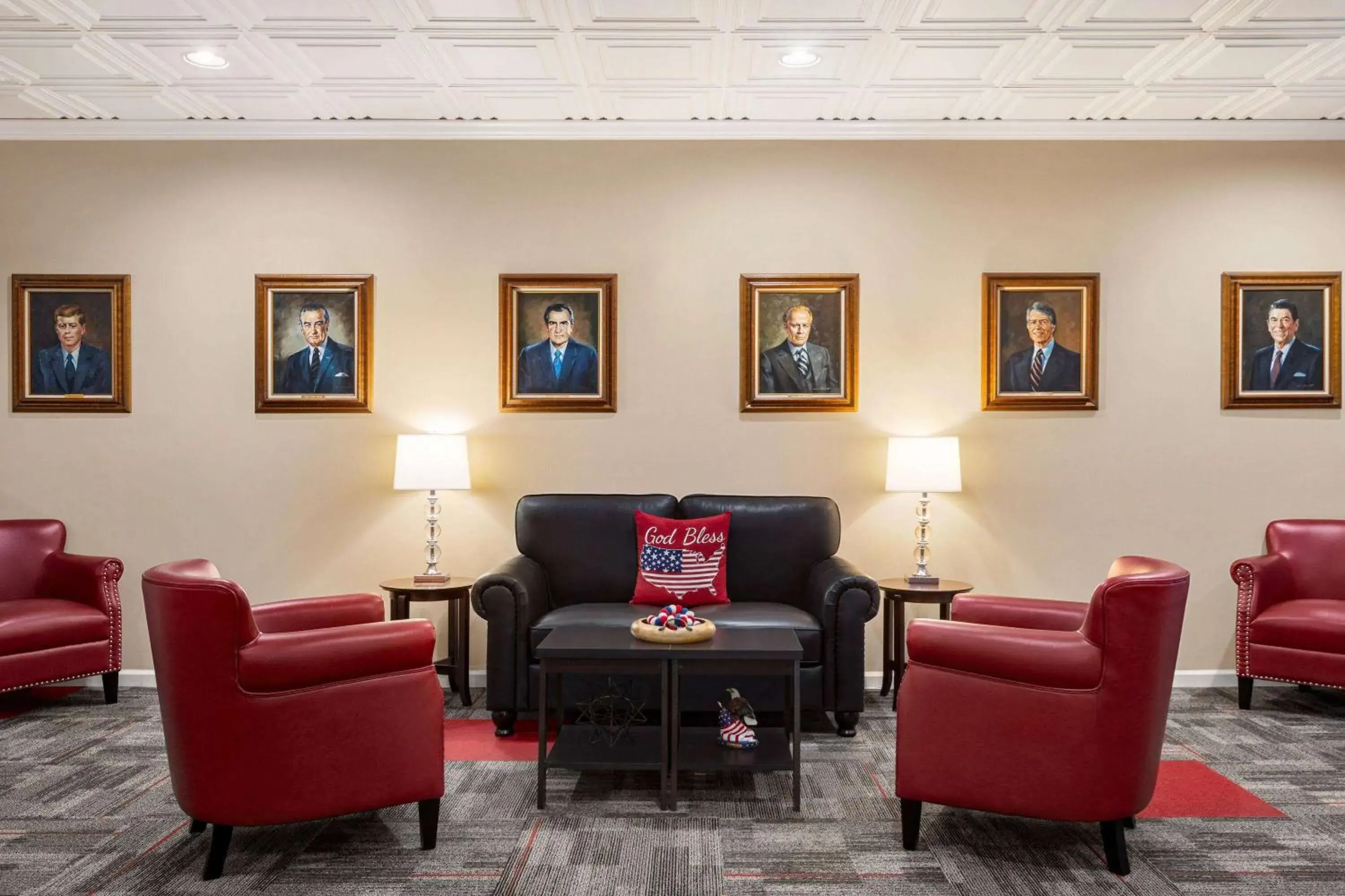 Lobby or reception in Ramada by Wyndham Richland Center Lobby or reception in Ramada by Wyndham Richland Center