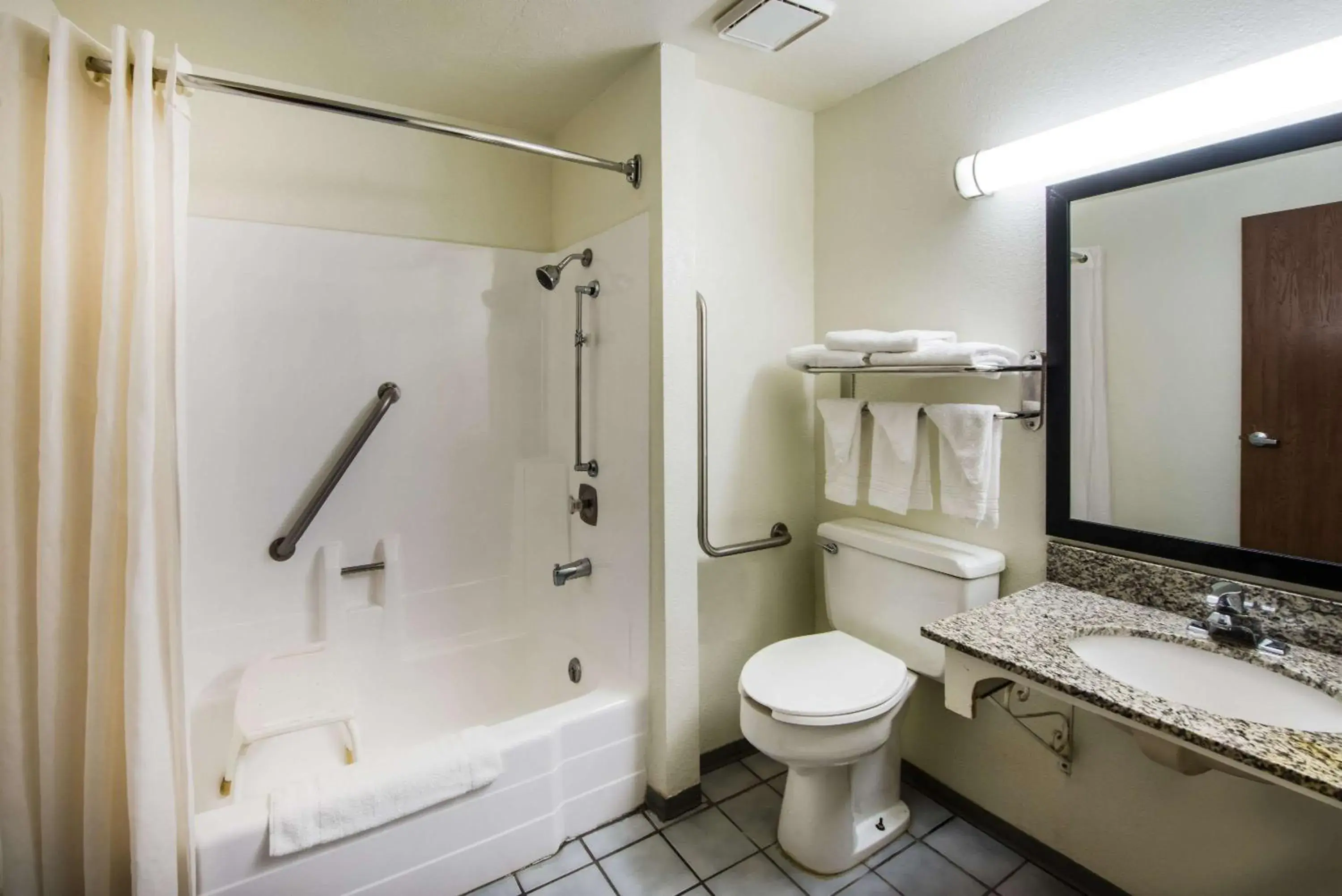 Photo of the whole room, Bathroom in Super 8 by Wyndham Pueblo