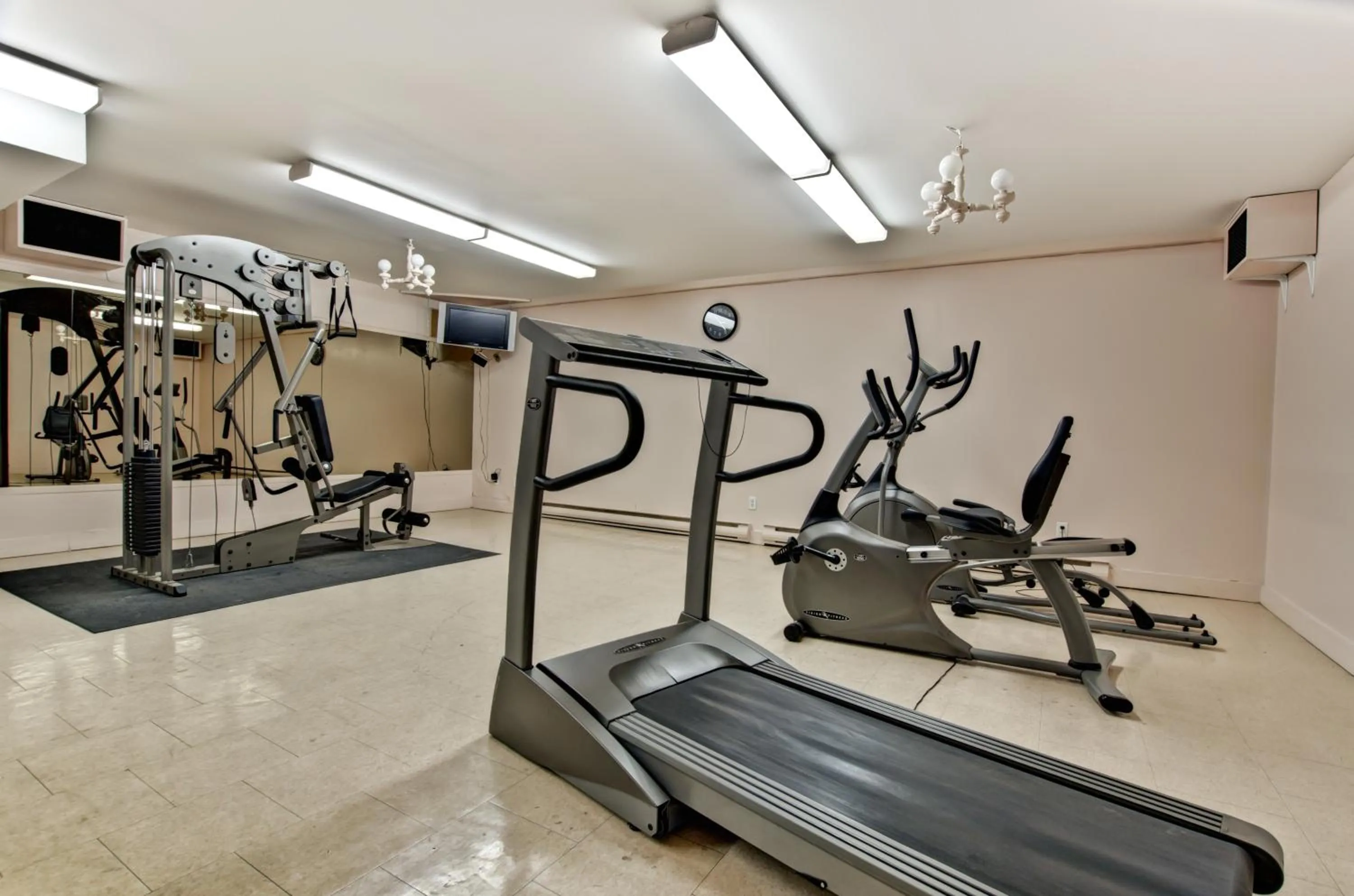 Fitness centre/facilities in Hôtel Nouvelle-Frontière