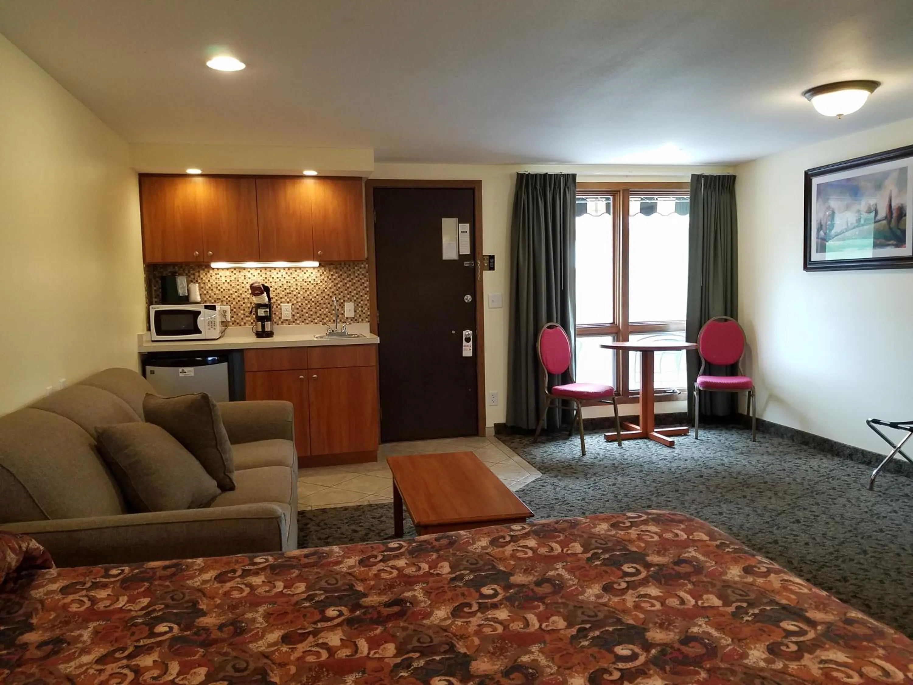 Black Hawk Motel & Suites