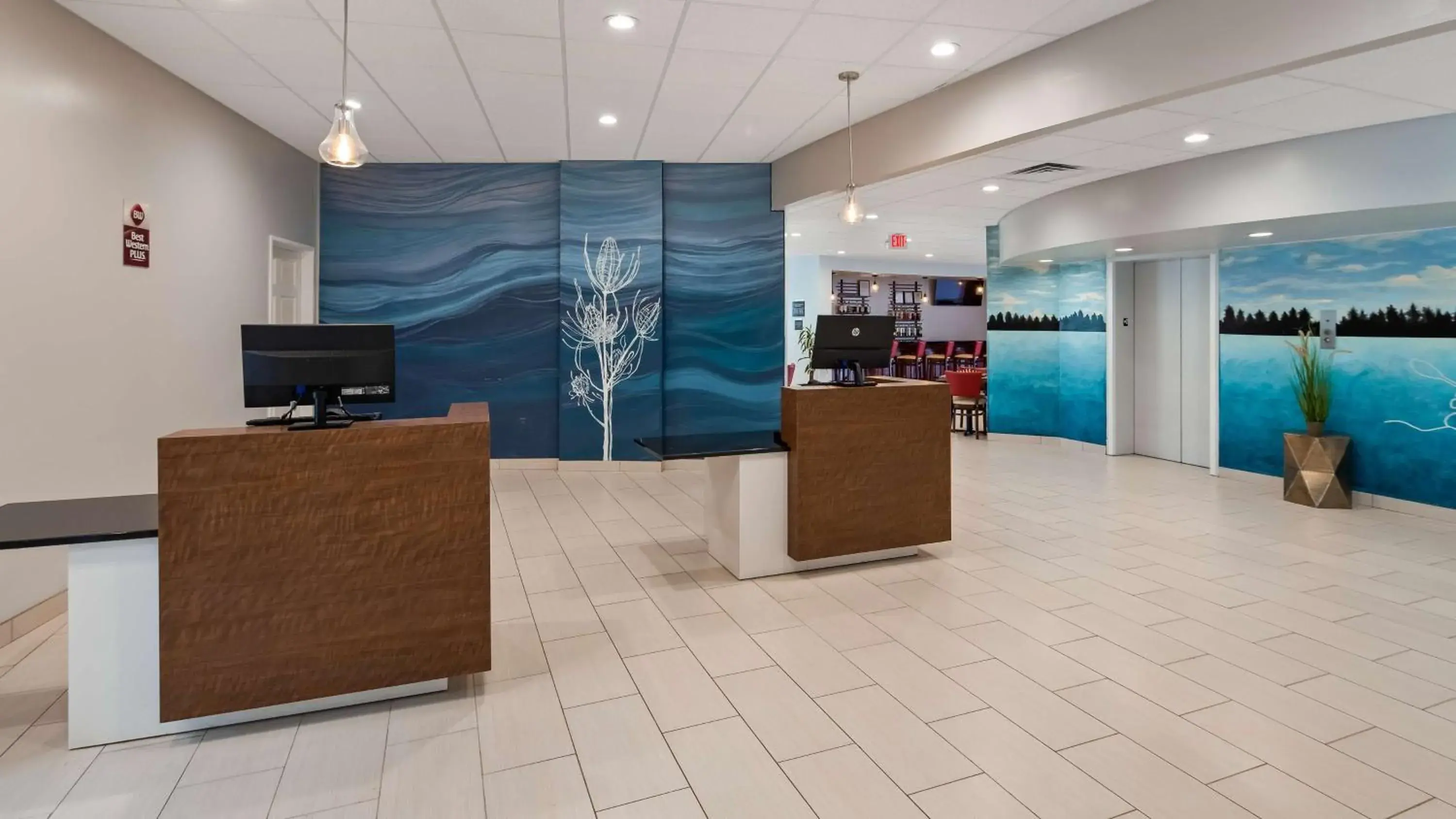 Lobby or reception in Best Western Plus Wausau Tower Inn Lobby or reception in Best Western Plus Wausau Tower Inn