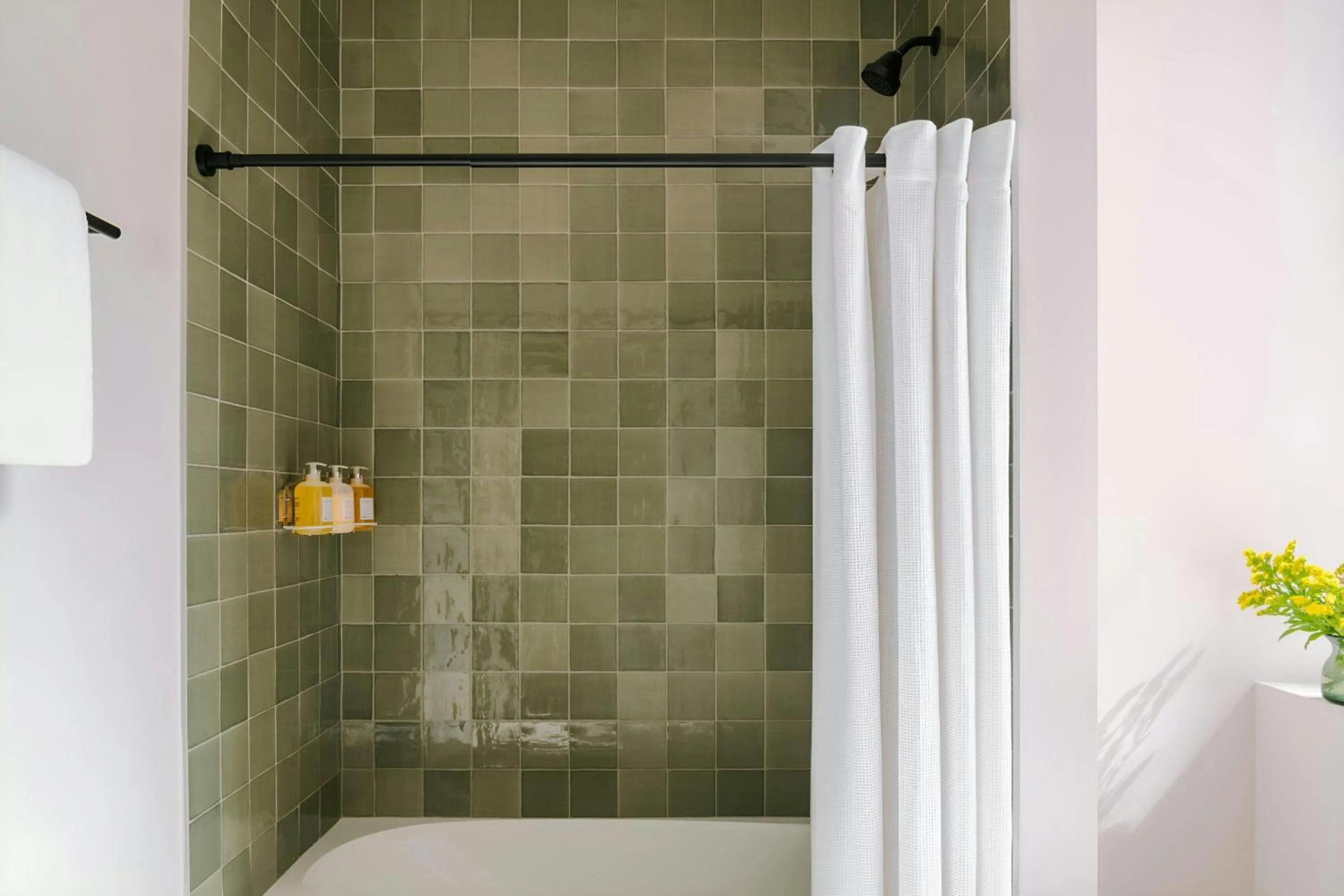 Bathroom in Sonder by Marriott Bonvoy The Burnham Apartments Loop