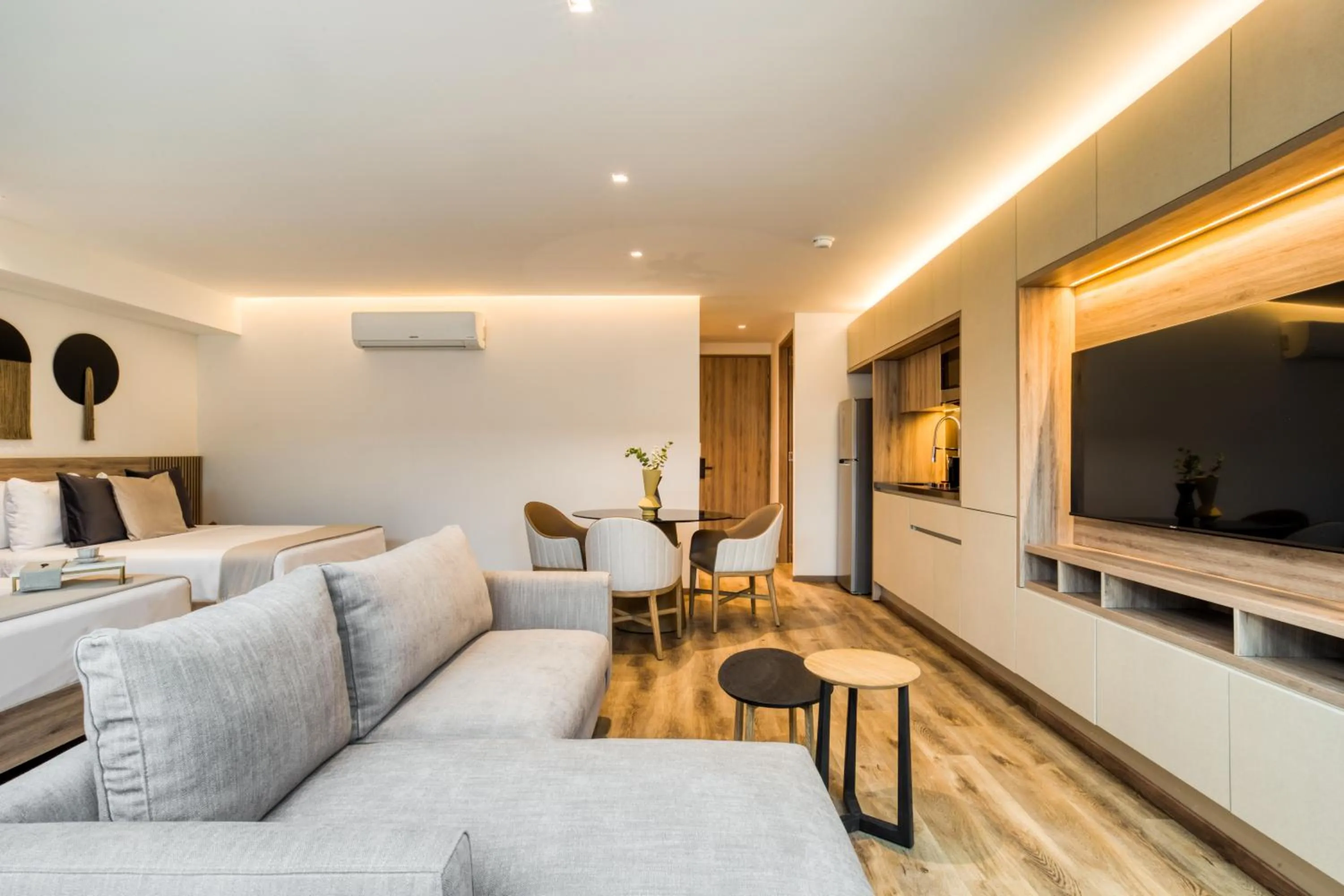 TV and multimedia in UTOPIC Palacio Polanco by ULIV