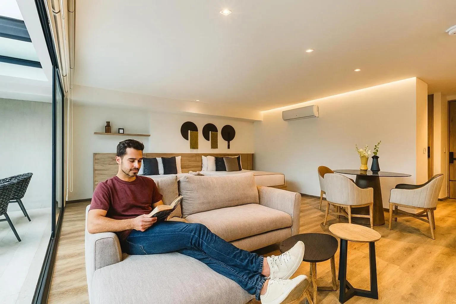 Living room in UTOPIC Palacio Polanco by ULIV