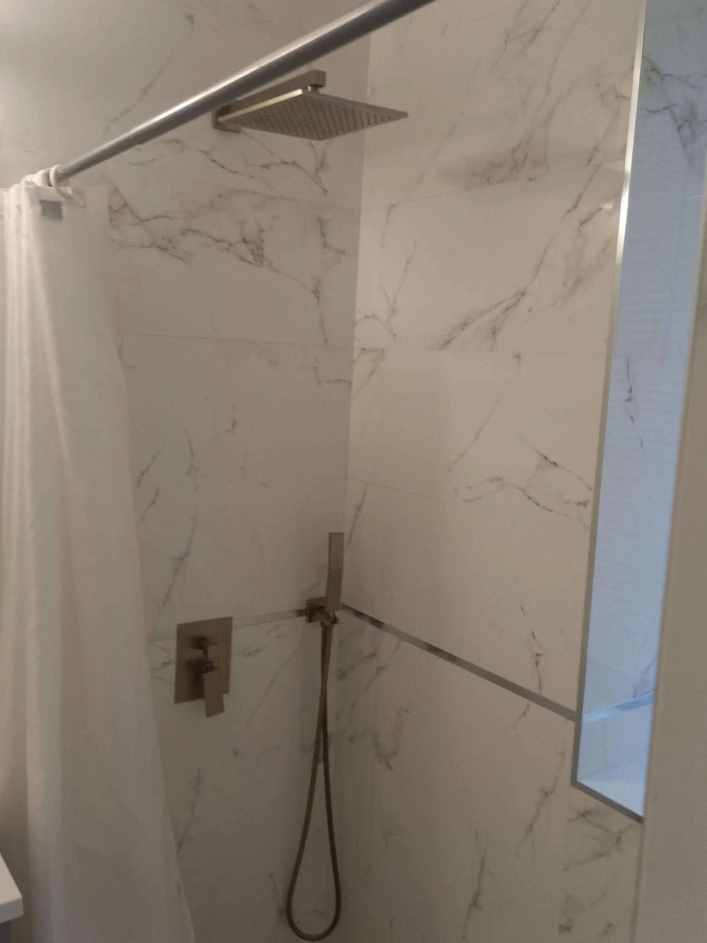 Marchabell by the Sea E22