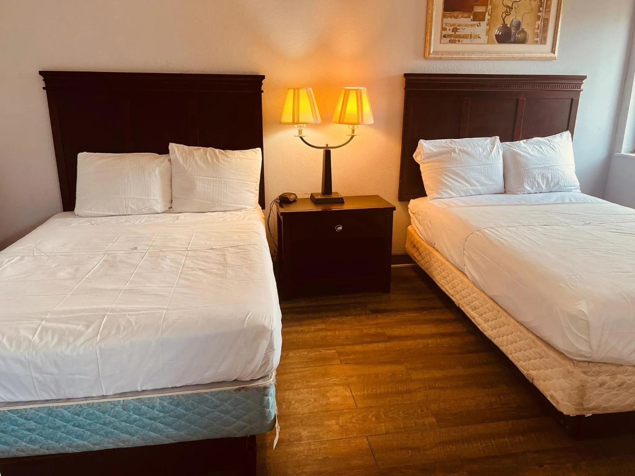 Bedroom, Bed in Palace Inn & Suites - Newport News/Jefferson Ave