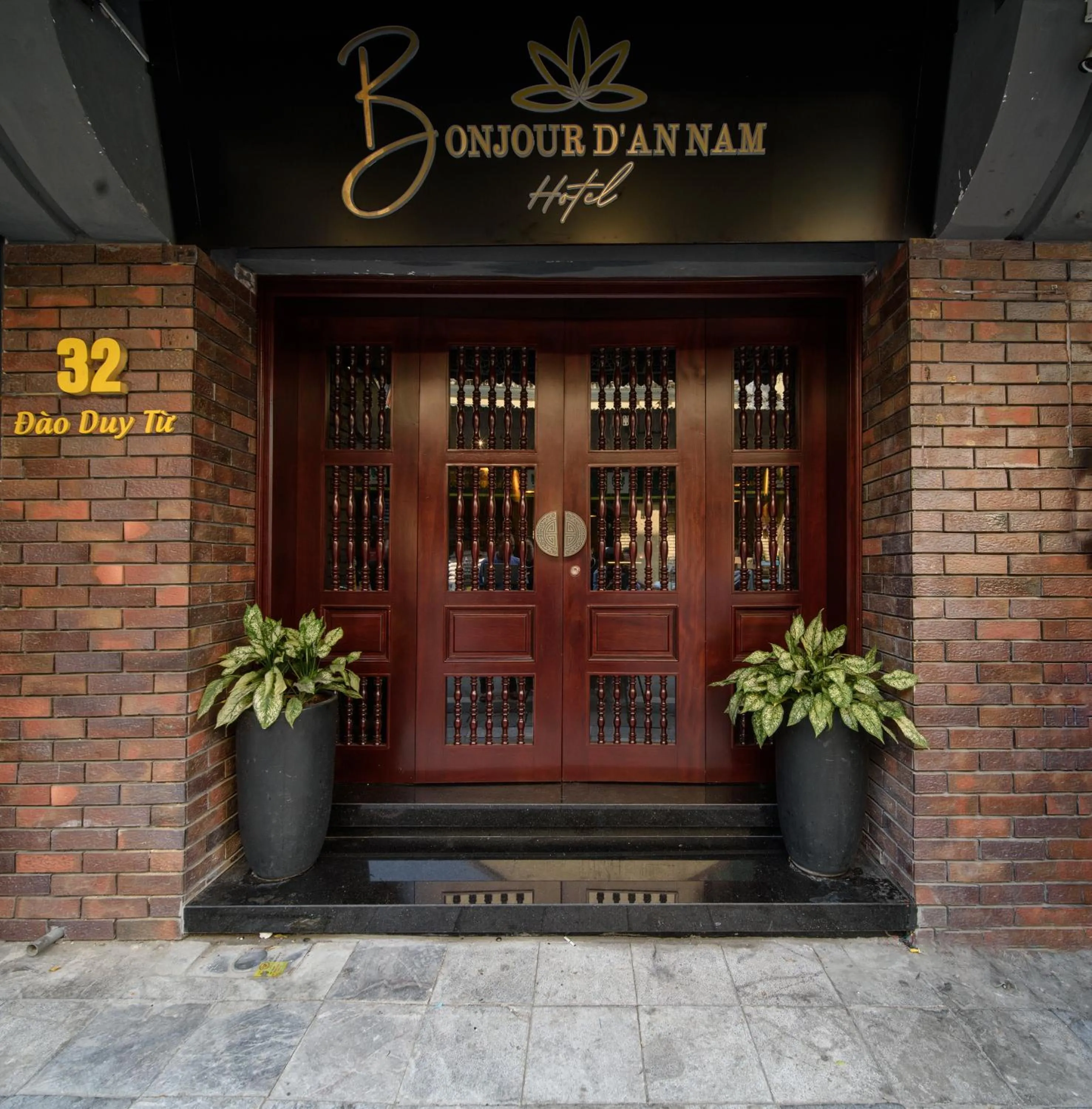 Facade/entrance in Bonjour D'An Nam Hotel