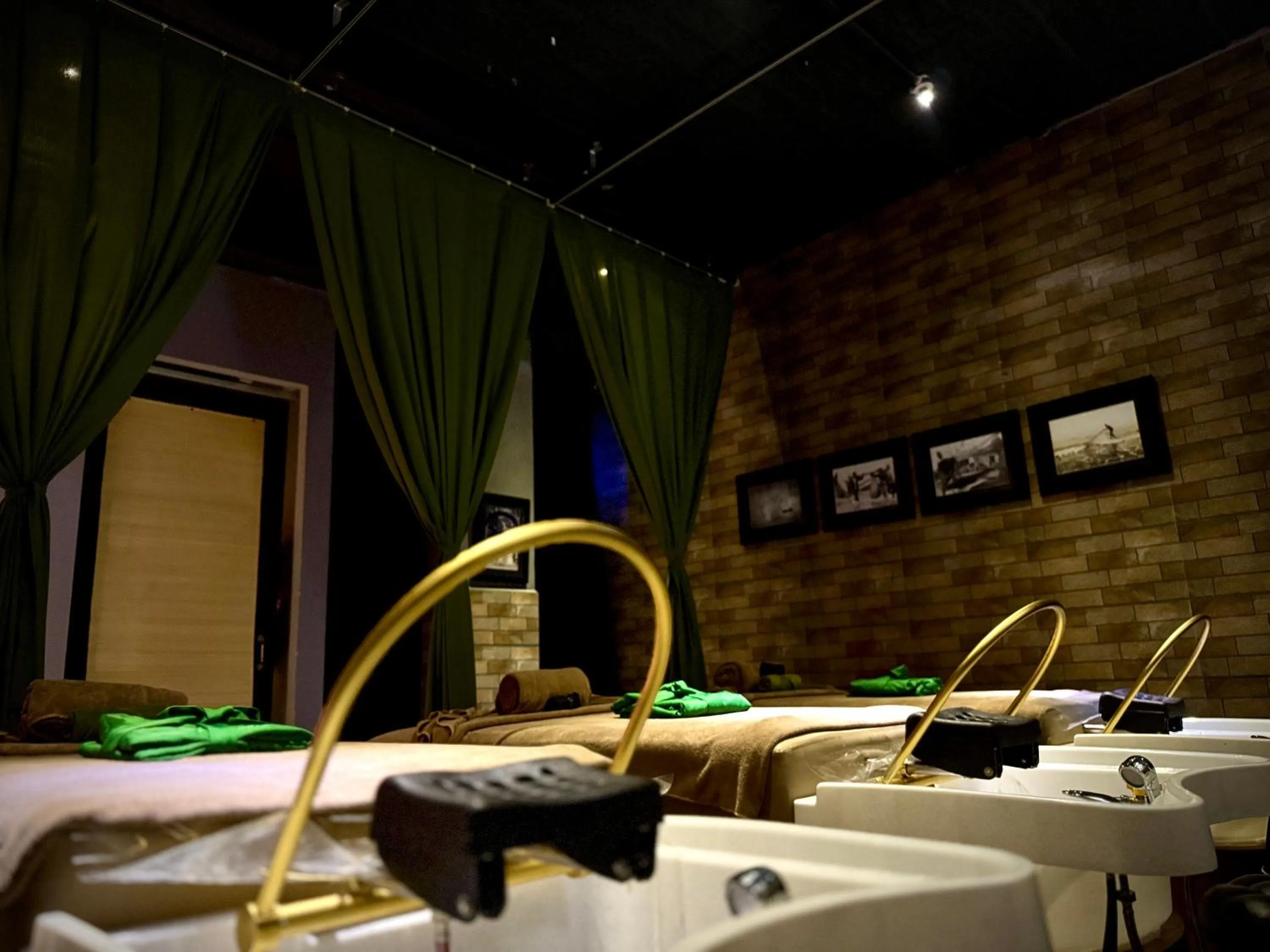 Spa and wellness centre/facilities in Bonjour D' An Nam Home