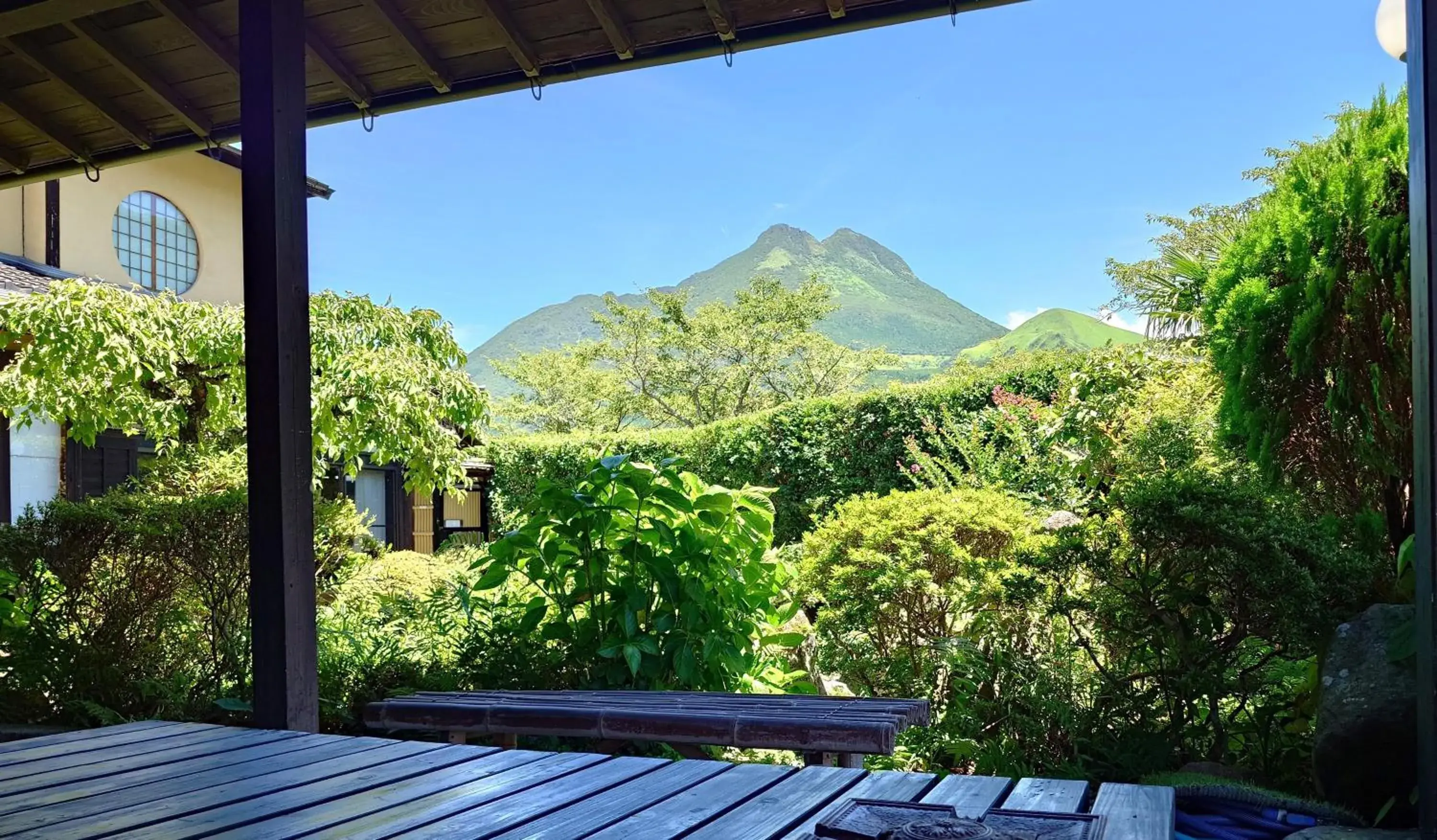 Property building in Sanso Tanaka Property building in Sanso Tanaka