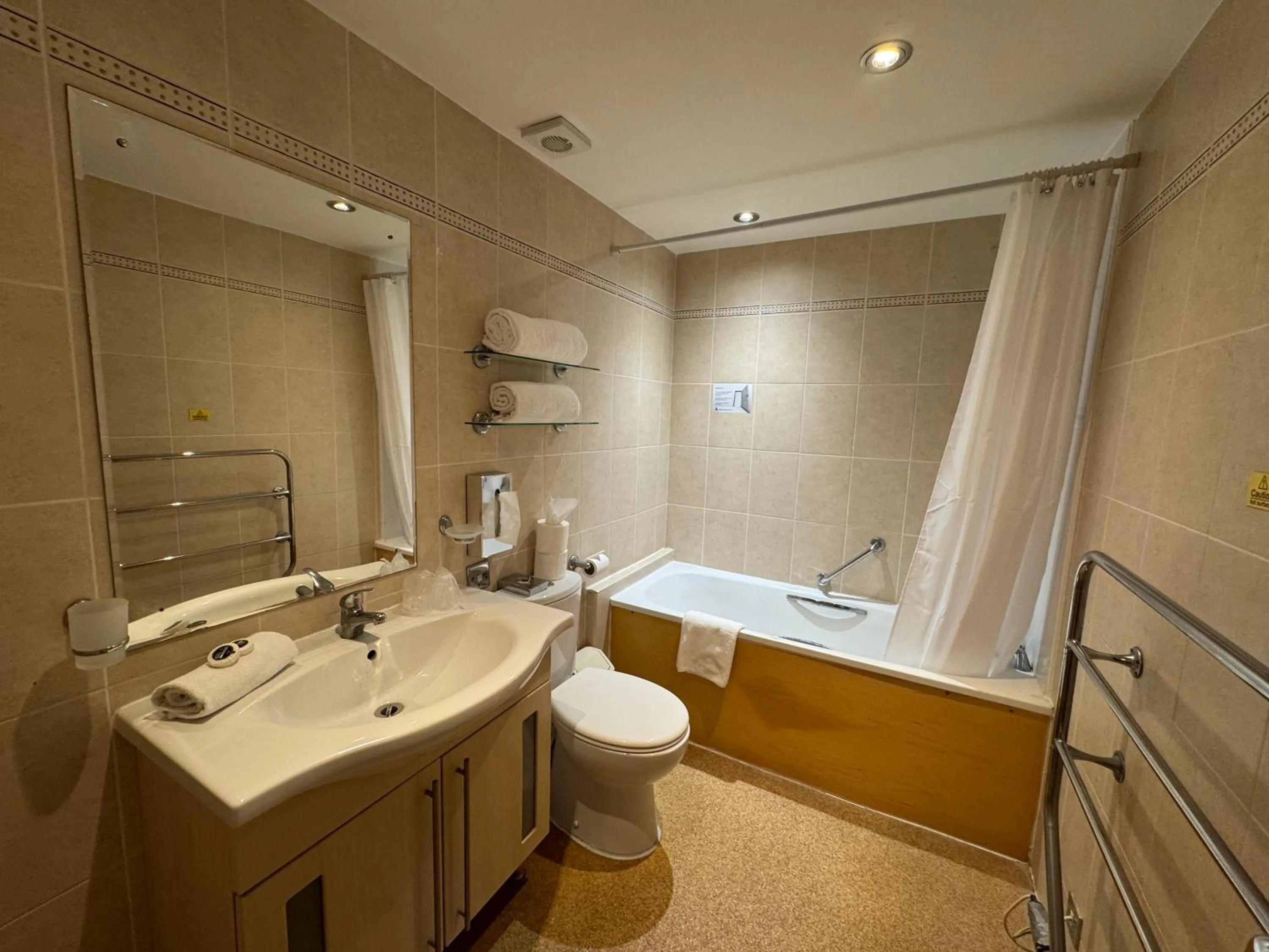 Bathroom in Royal Hotel