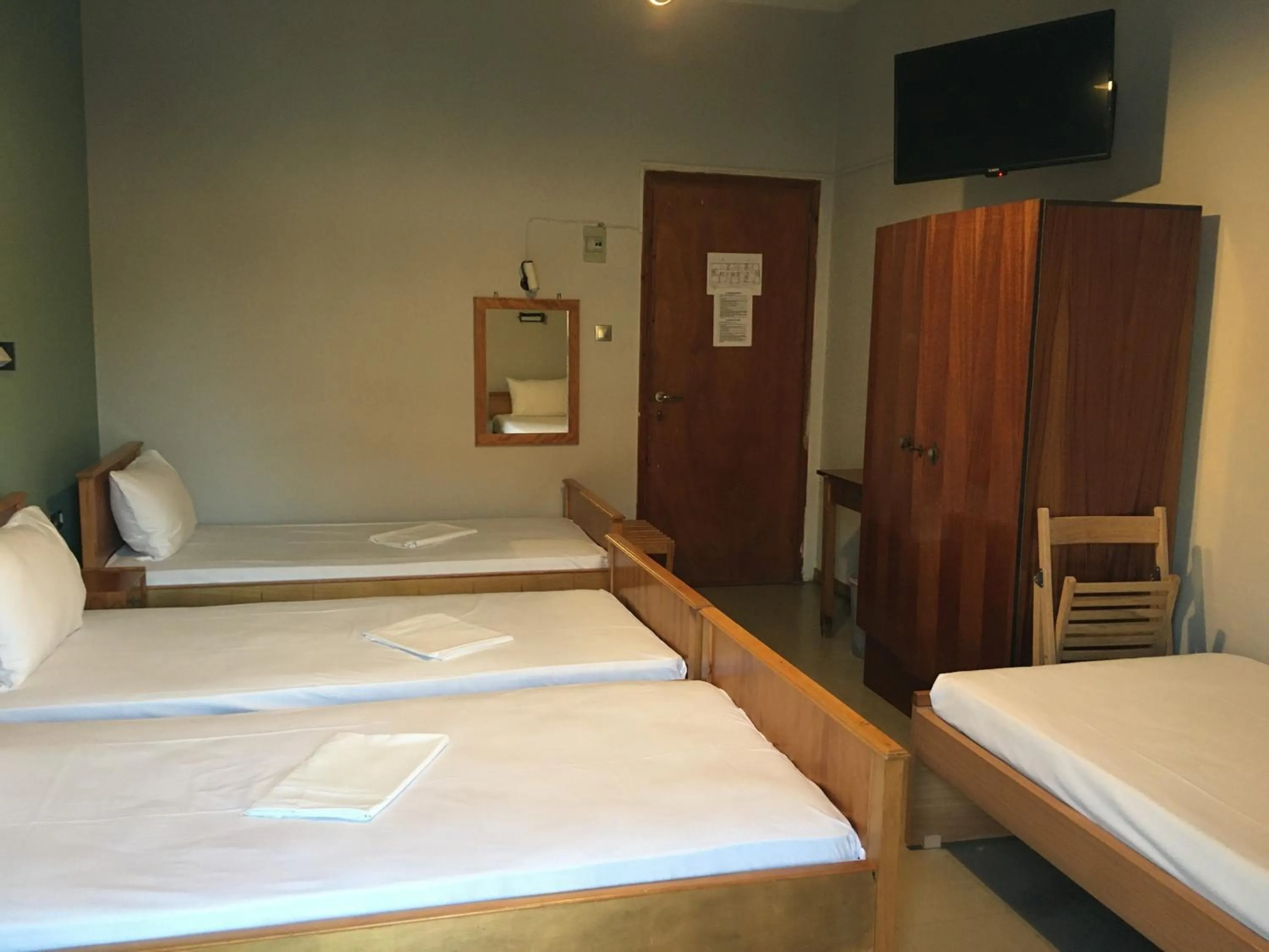 Bedroom, Bed in Artemis