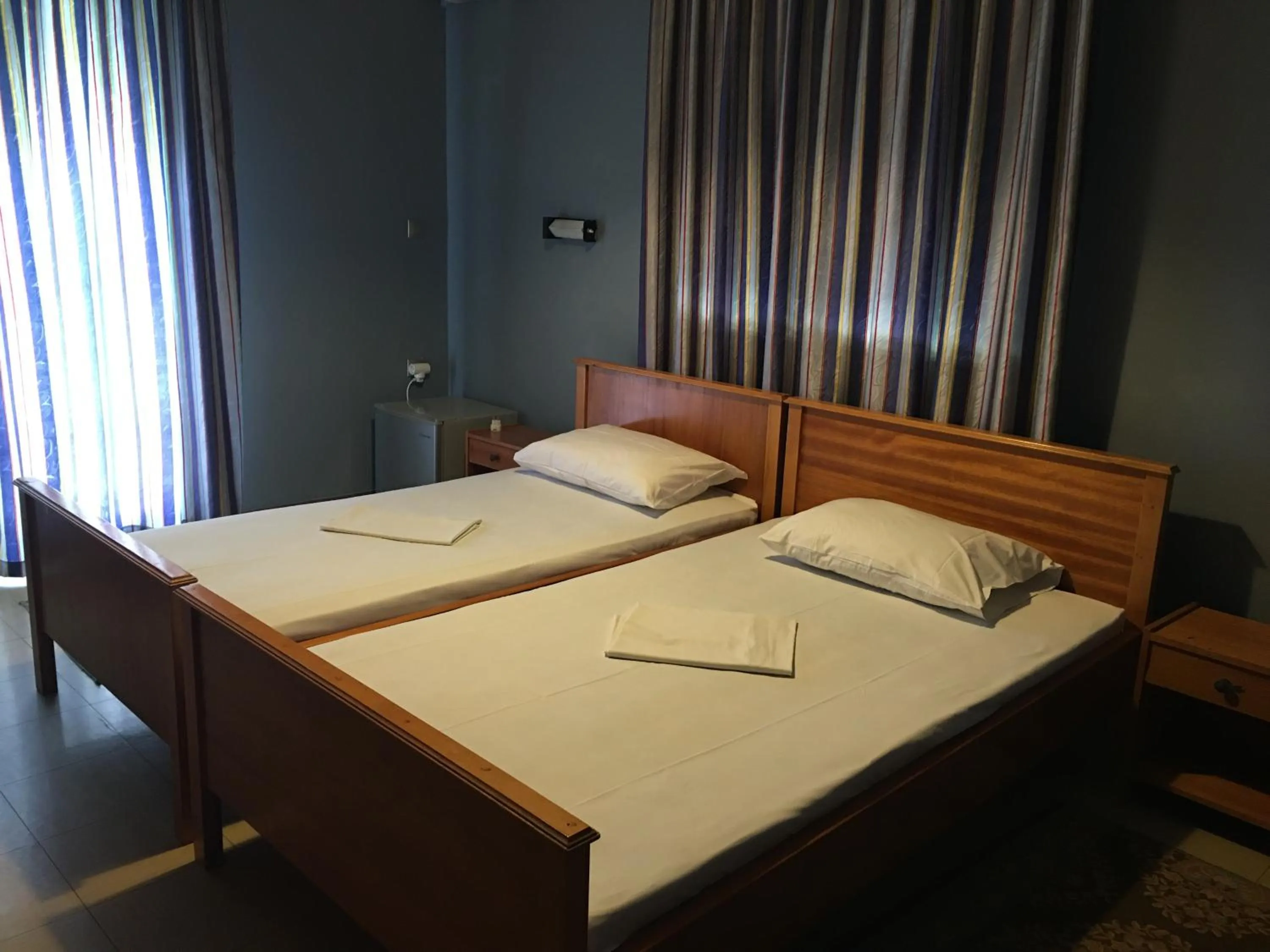 Bedroom, Bed in Artemis