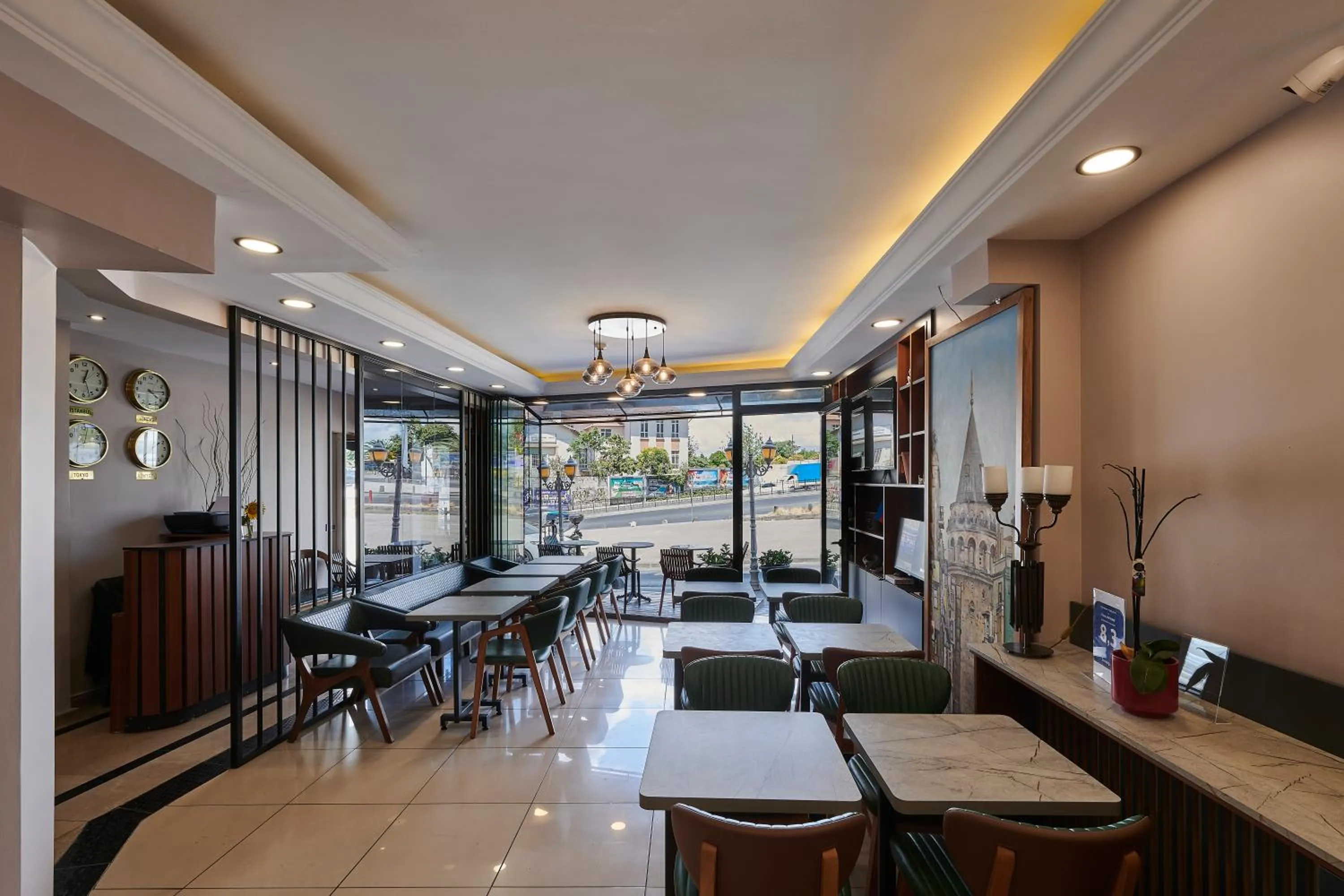 Restaurant/places to eat in Pera Life