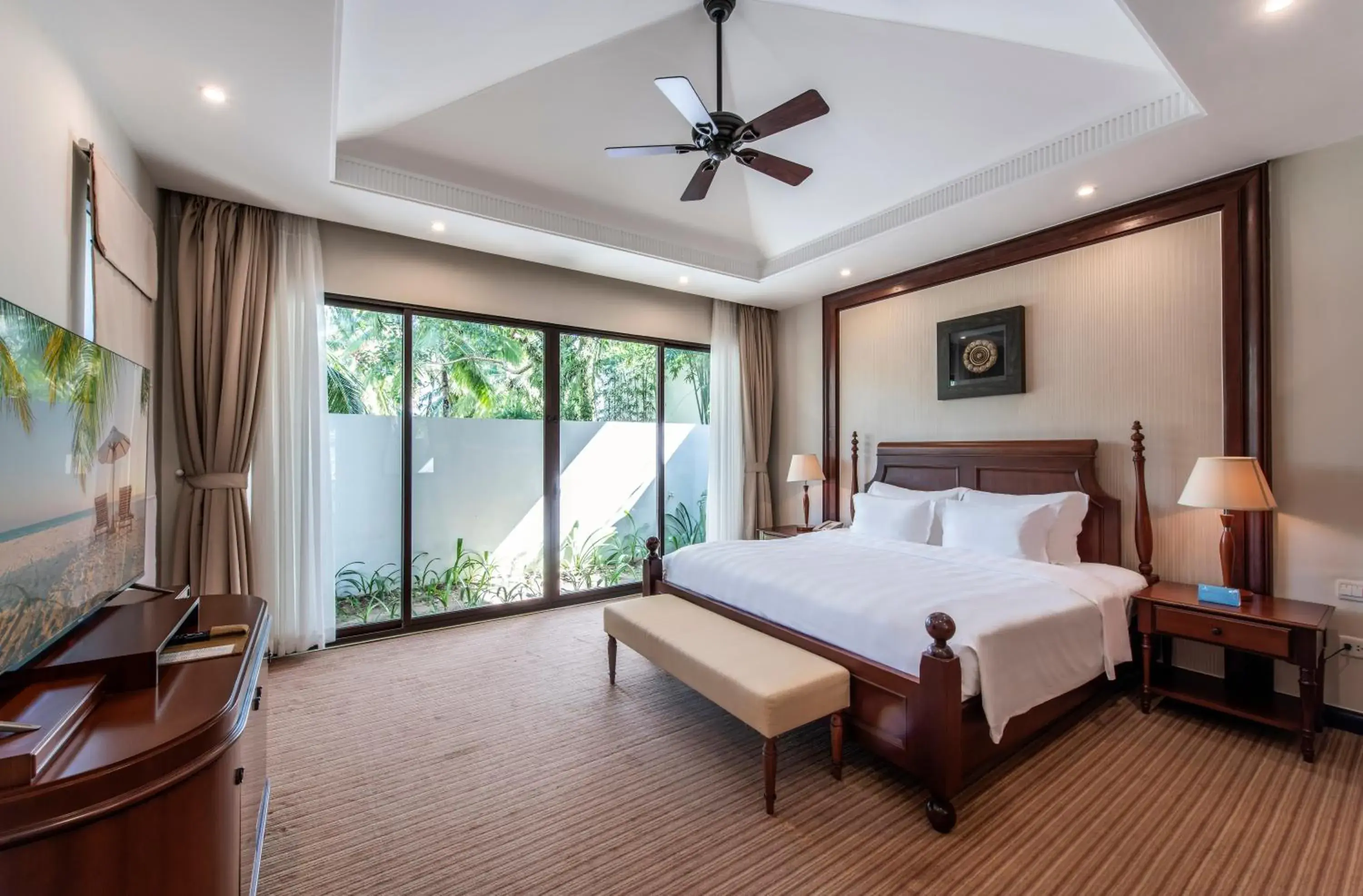 Bedroom, Bed in Vinpearl Resort & Spa Phu Quoc Bedroom, Bed in Vinpearl Resort & Spa Phu Quoc