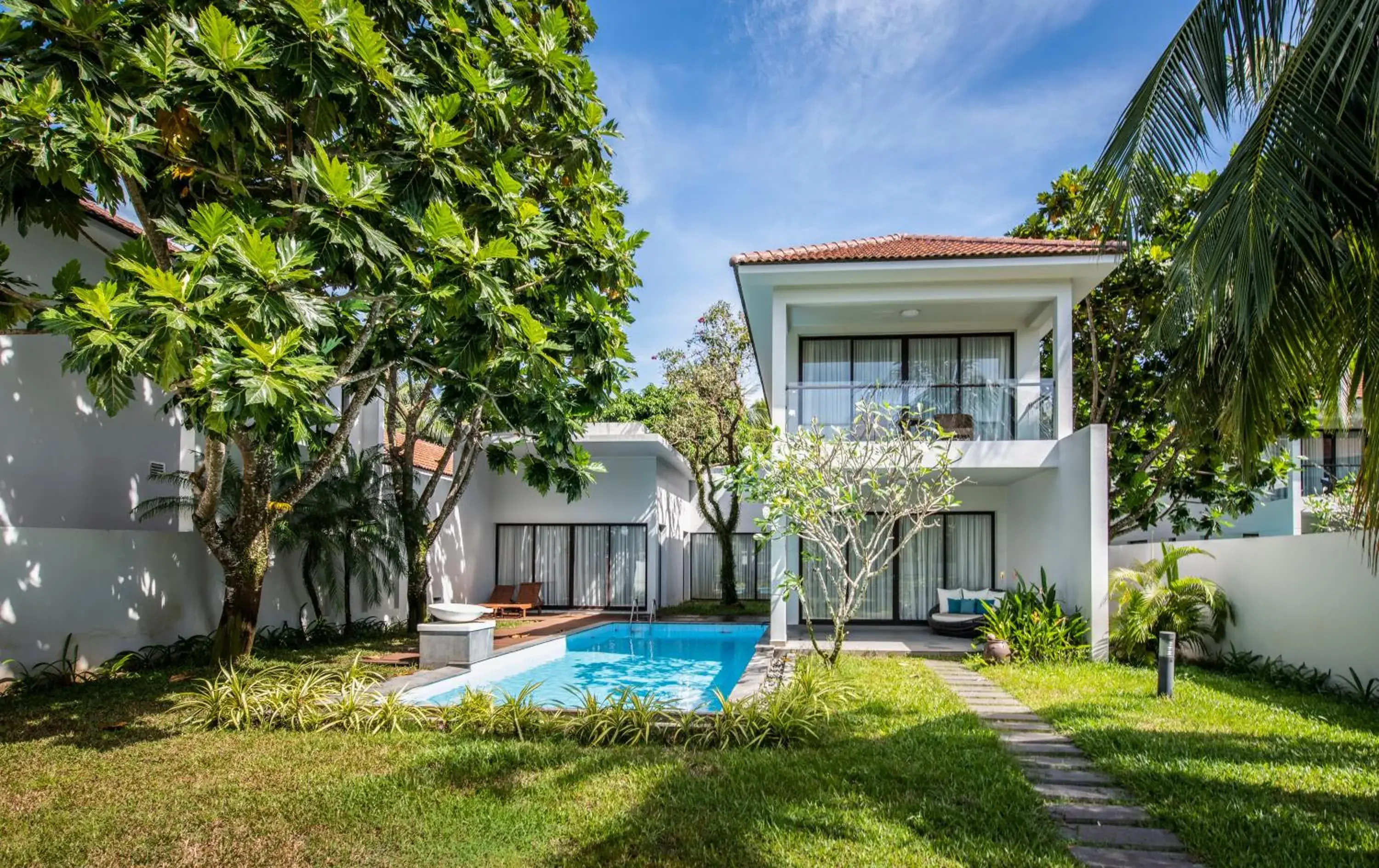 Three Bedroom Villa Lake View - Private Pool in Vinpearl Resort & Spa Phu Quoc Three Bedroom Villa Lake View - Private Pool in Vinpearl Resort & Spa Phu Quoc