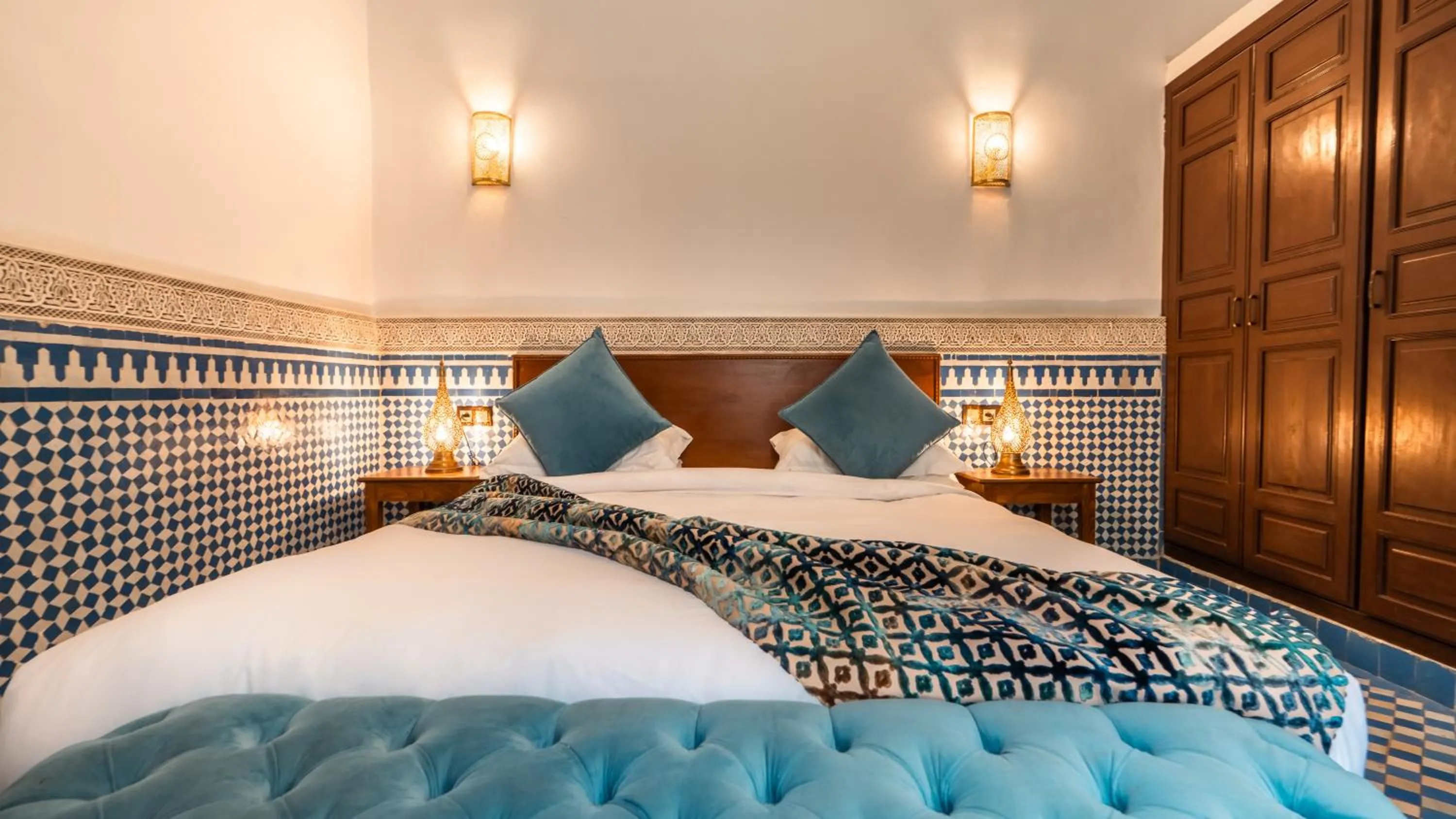 Bed in Riad Fes Ziyat & Spa