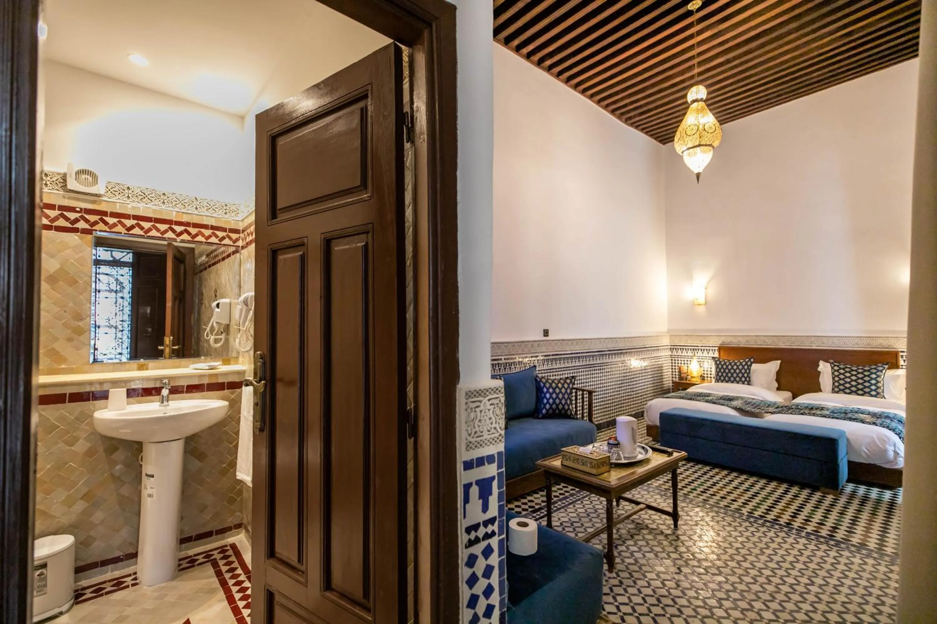 Photo of the whole room, Bed in Riad Fes Ziyat & Spa
