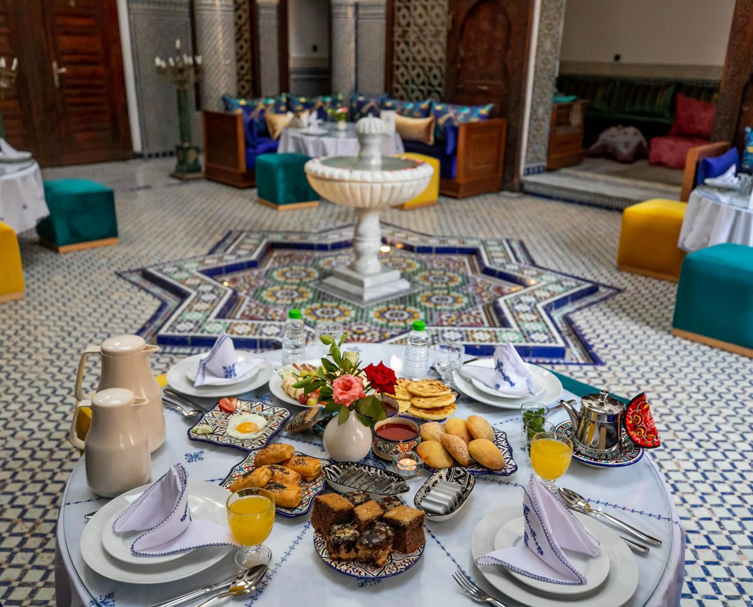 Restaurant/places to eat in Riad Fes Ziyat & Spa