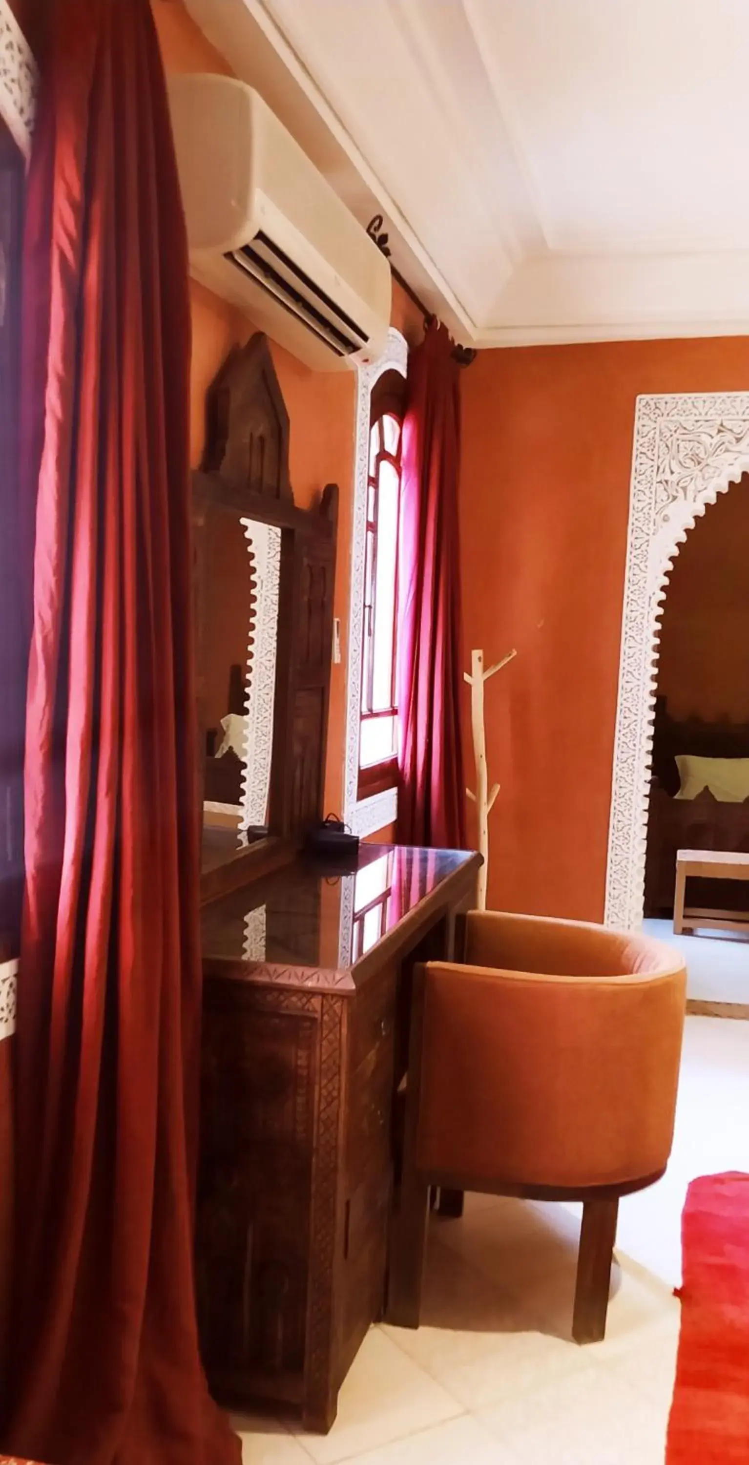 Deluxe Room (2 Adults + 1 Child) - single occupancy in maison d'hôtes Le petit jardin Marrakech Deluxe Room (2 Adults + 1 Child) - single occupancy in maison d'hôtes Le petit jardin Marrakech
