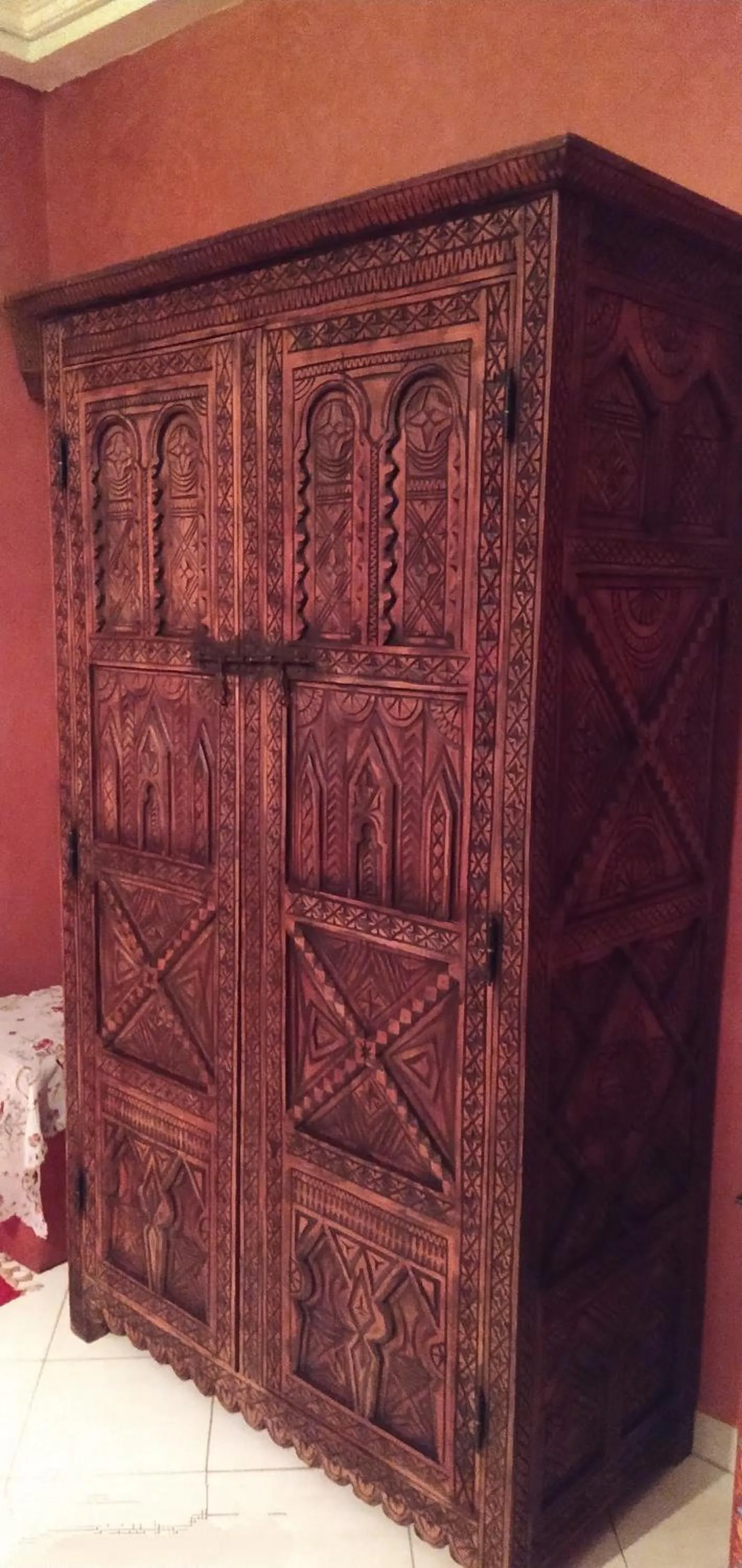 wardrobe in maison d'hôtes Le petit jardin Marrakech