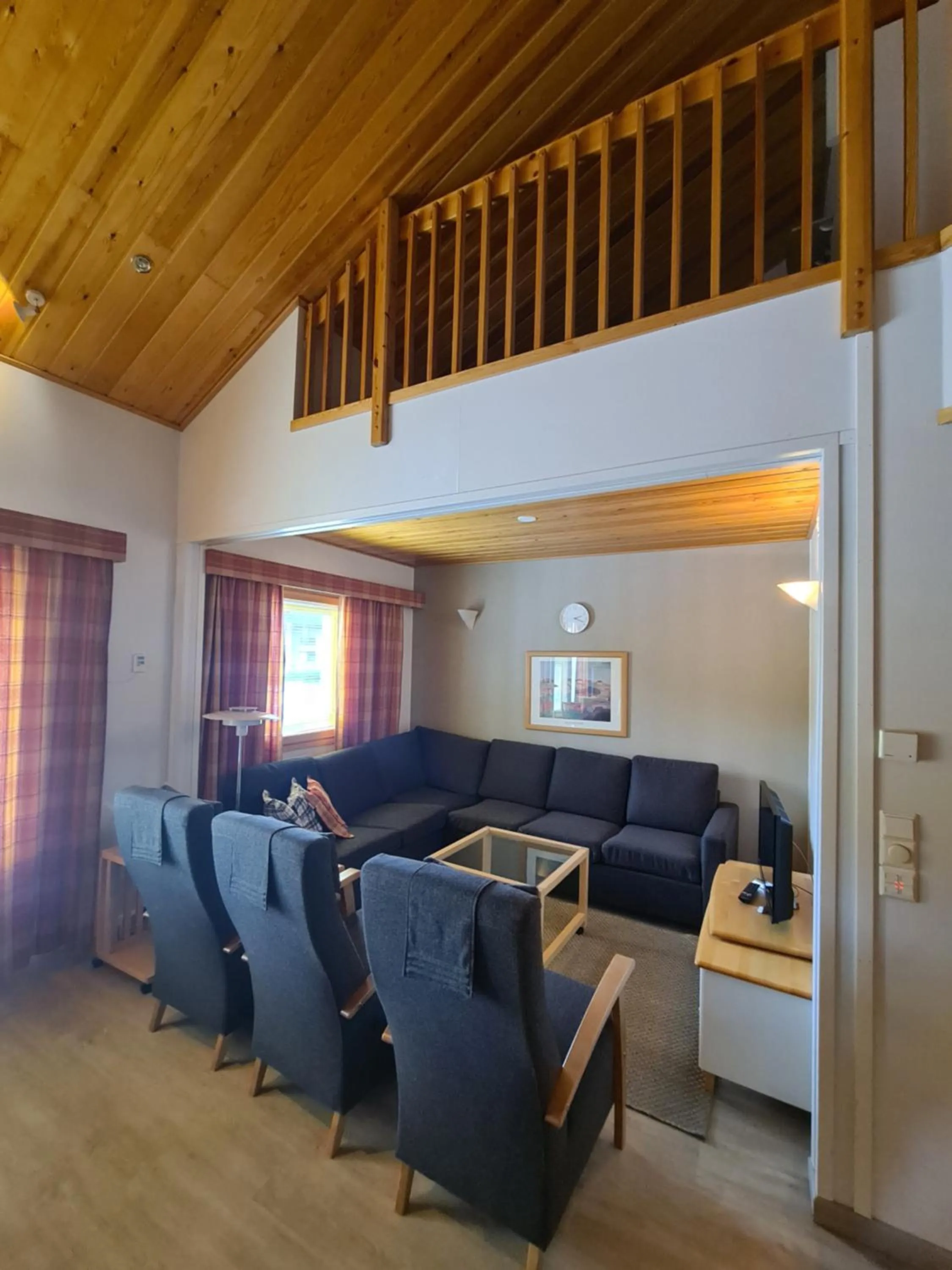 TV and multimedia in Polar Star Origo Apartments