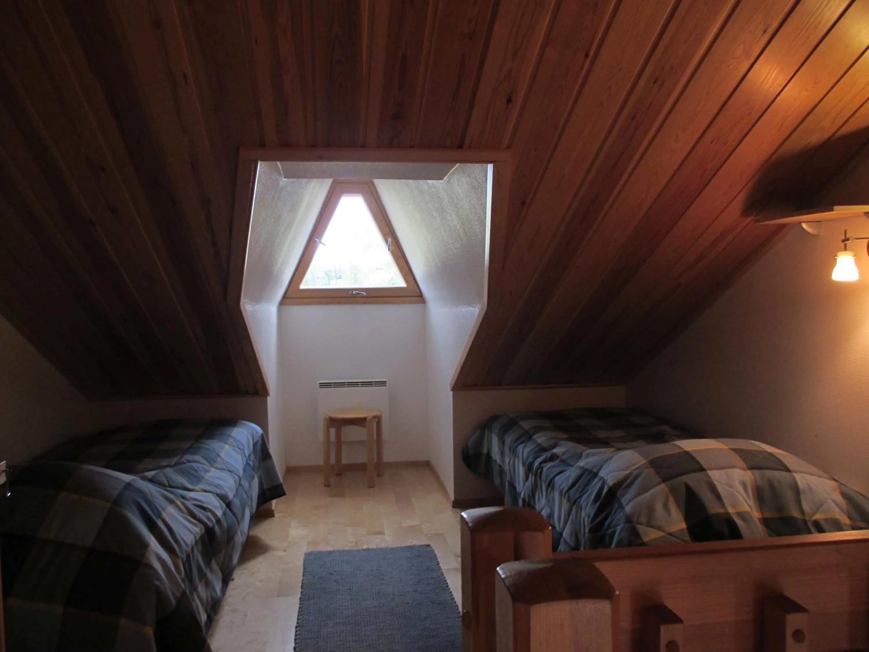 Bed in Polar Star Origo Apartments