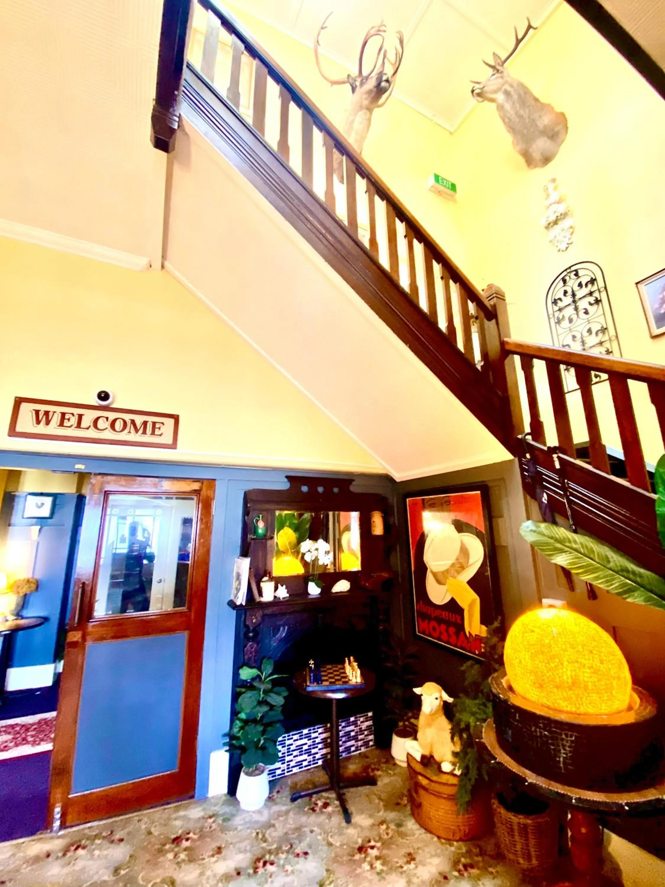 Decorative detail in COMMERCIAL HOTEL KANIVA call to save dollars