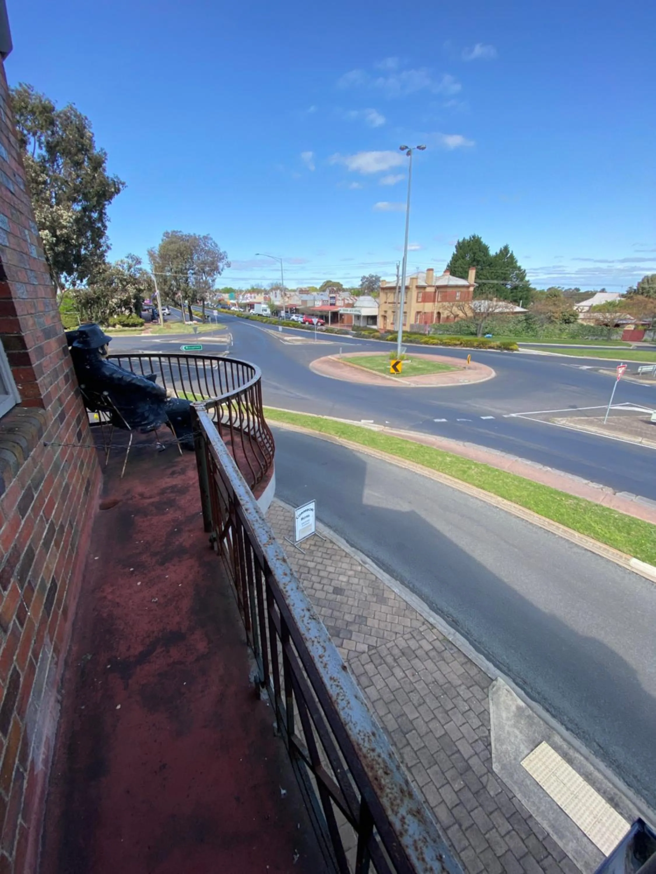 Landmark view in COMMERCIAL HOTEL KANIVA call to save dollars