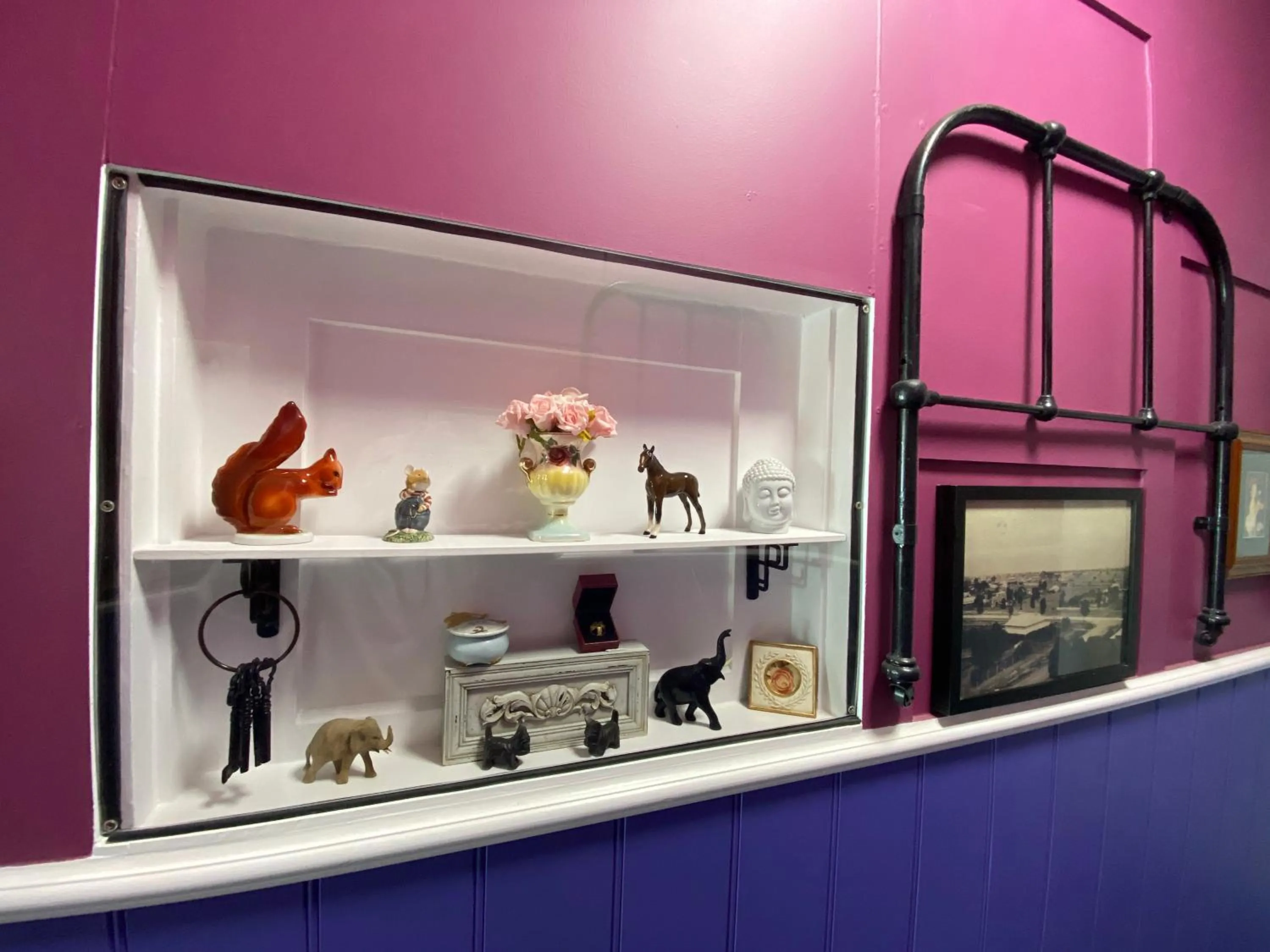 Bathroom in COMMERCIAL HOTEL KANIVA call to save dollars