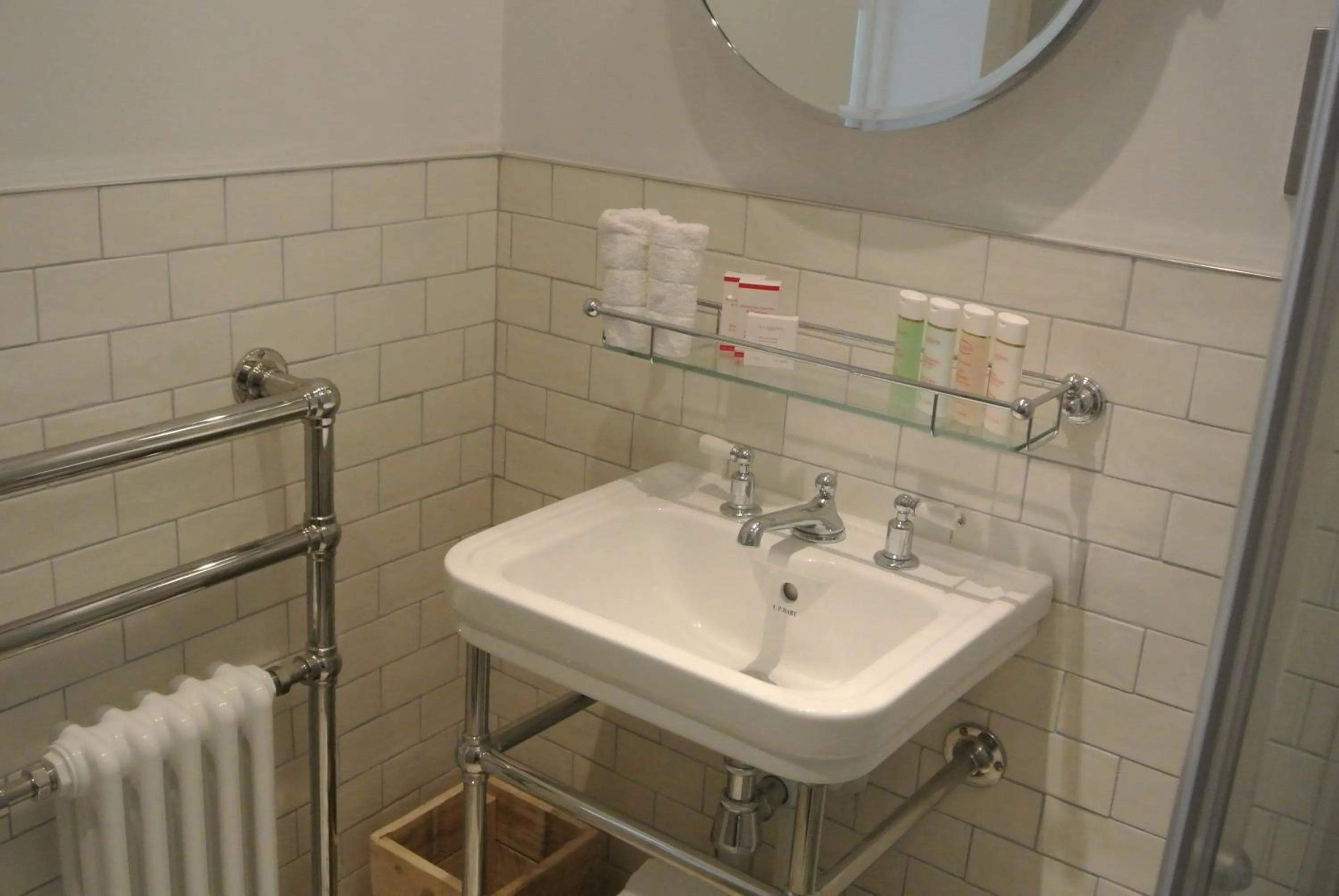 Bathroom in The Crown Pub, Dining & Rooms