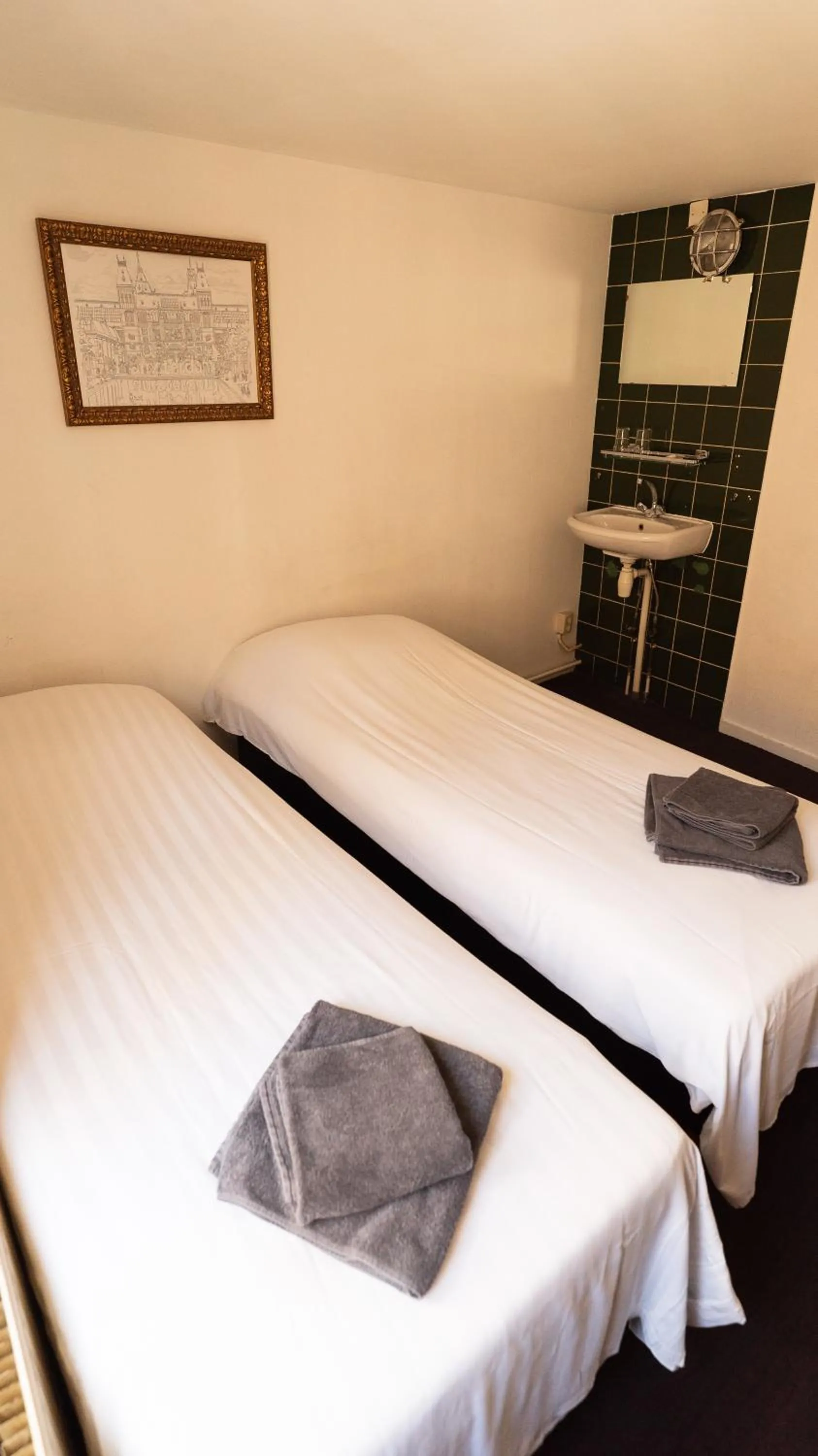 Bed in Hotel Internationaal