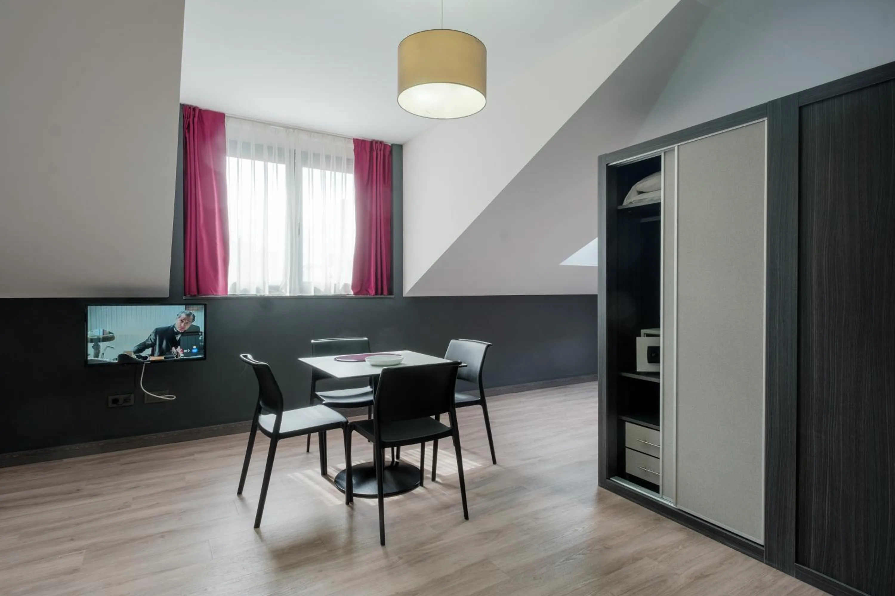 Dining area in Apartamentos Capua