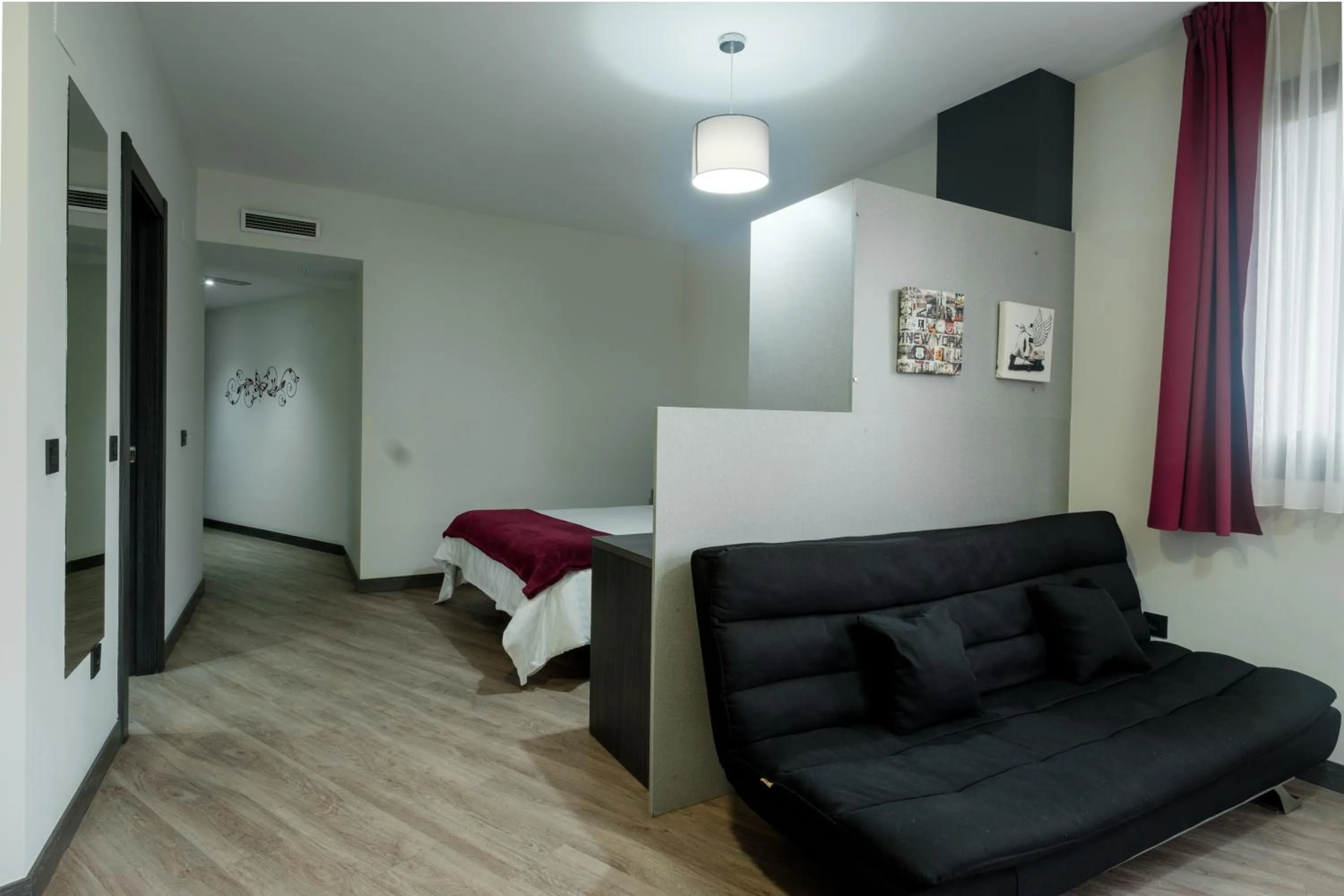 Photo of the whole room, Bed in Apartamentos Capua