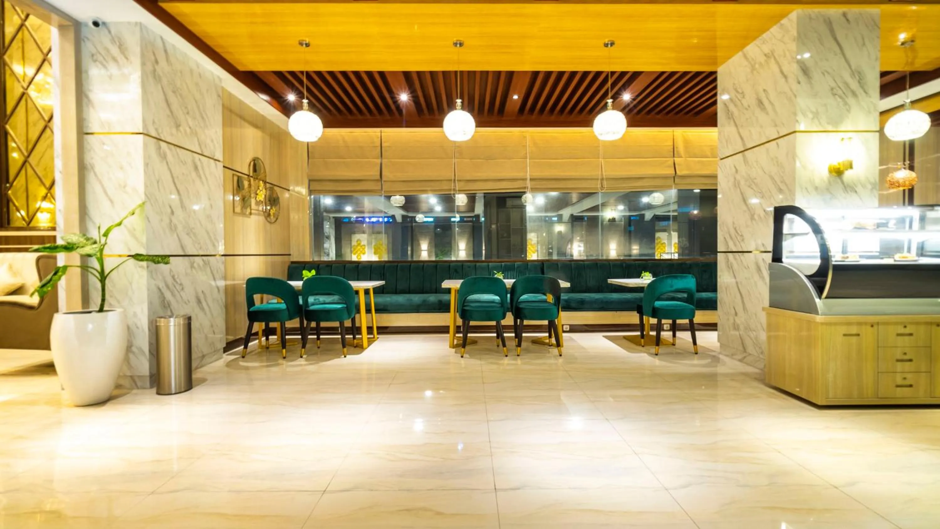 Lounge or bar in City of Aventus Hotel - Denpasar