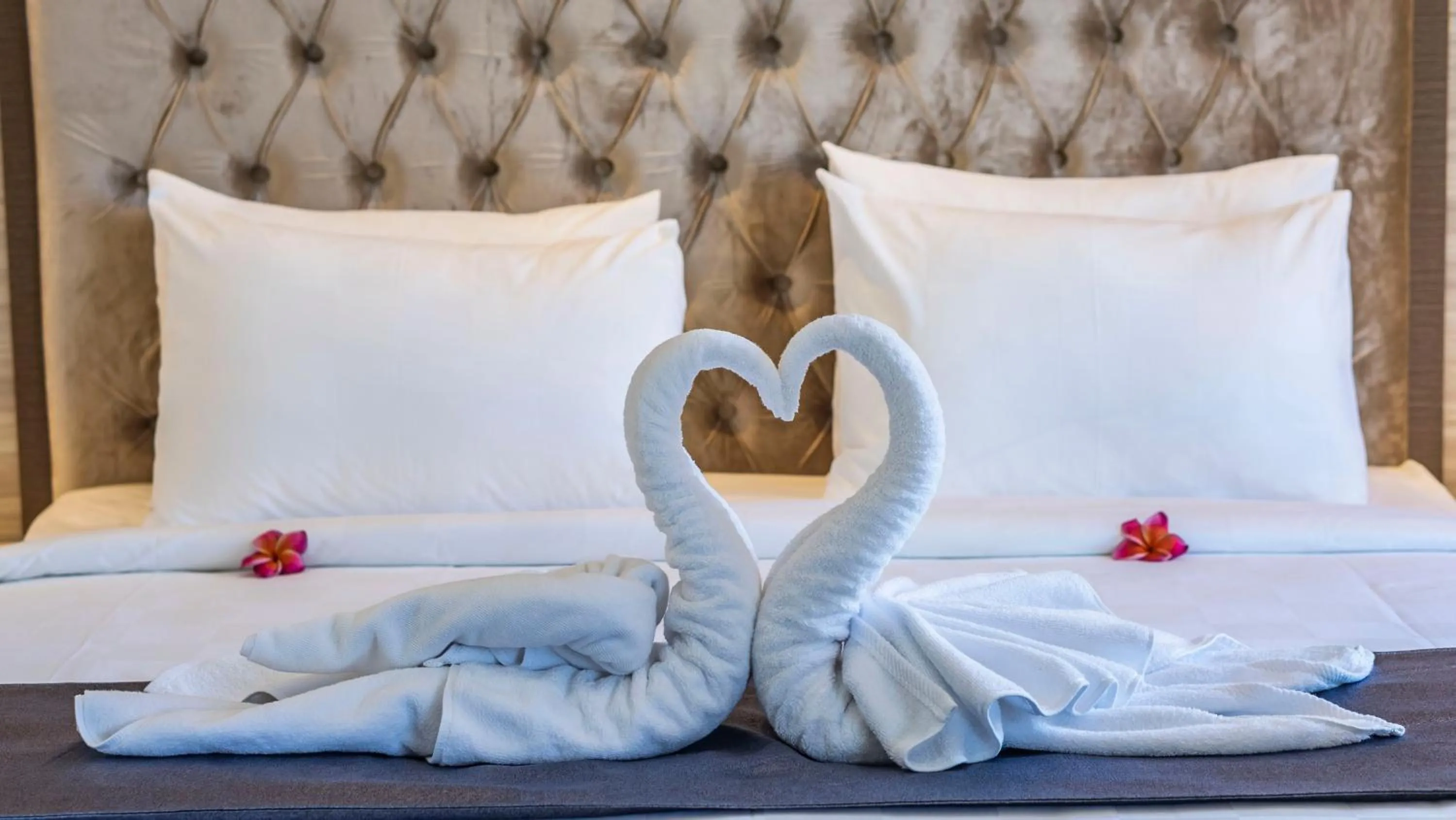 Bed in City of Aventus Hotel - Denpasar