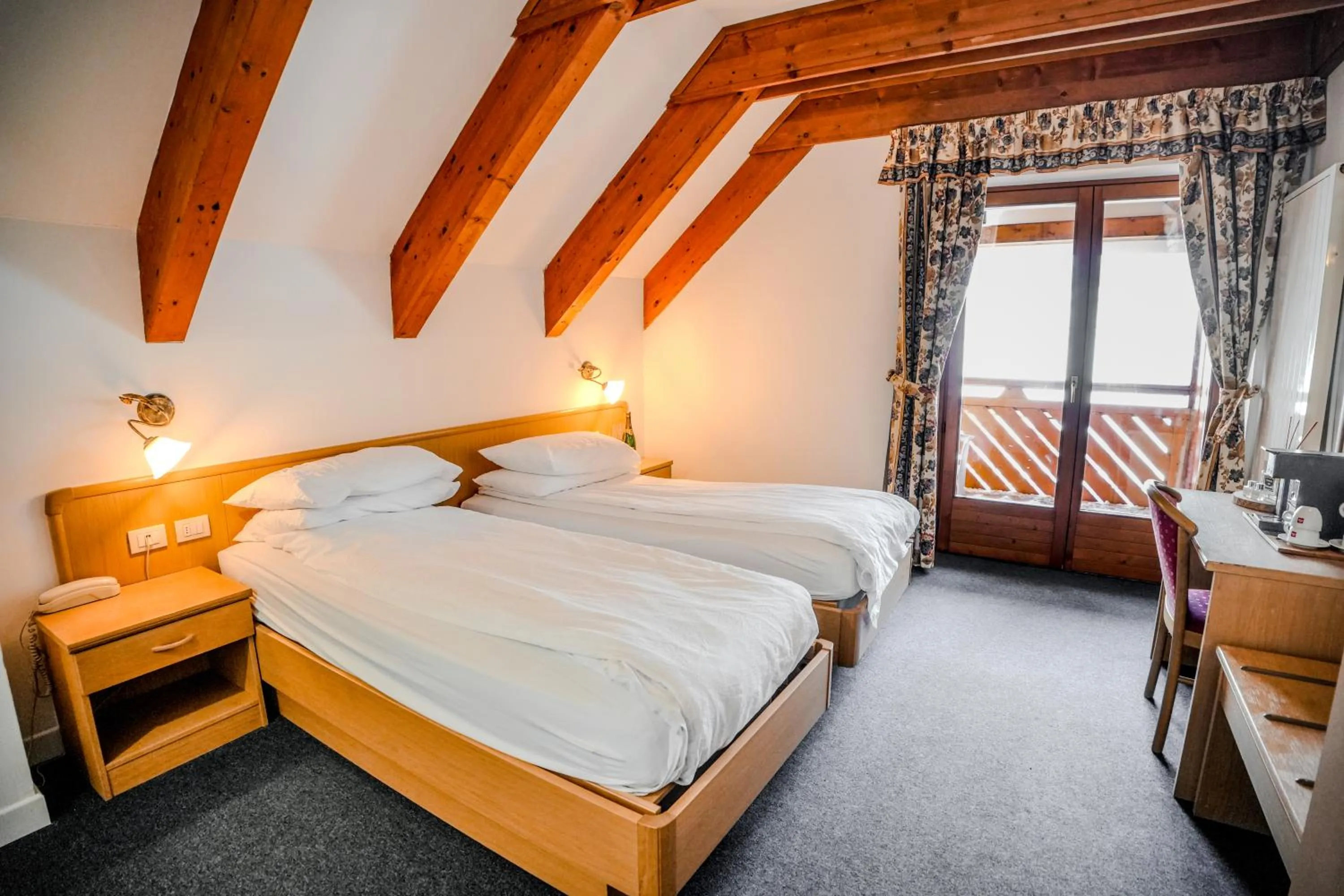 Bedroom, Bed in Hotel Fortini