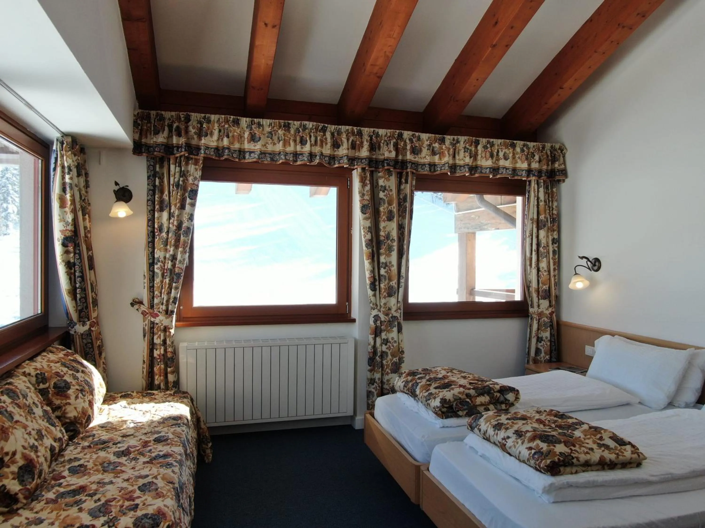 Bedroom, Bed in Hotel Fortini