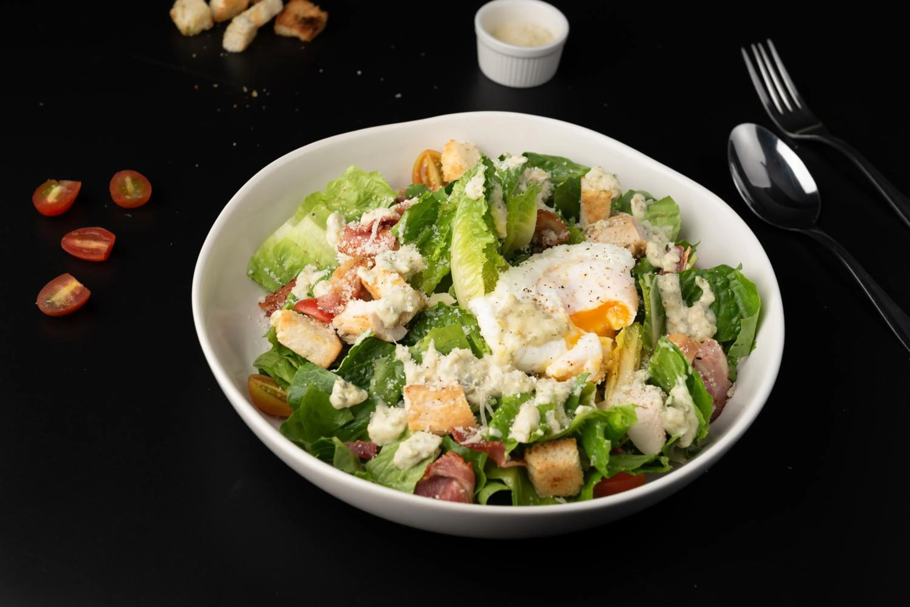 Restaurant/places to eat in Koulen Central Hotel