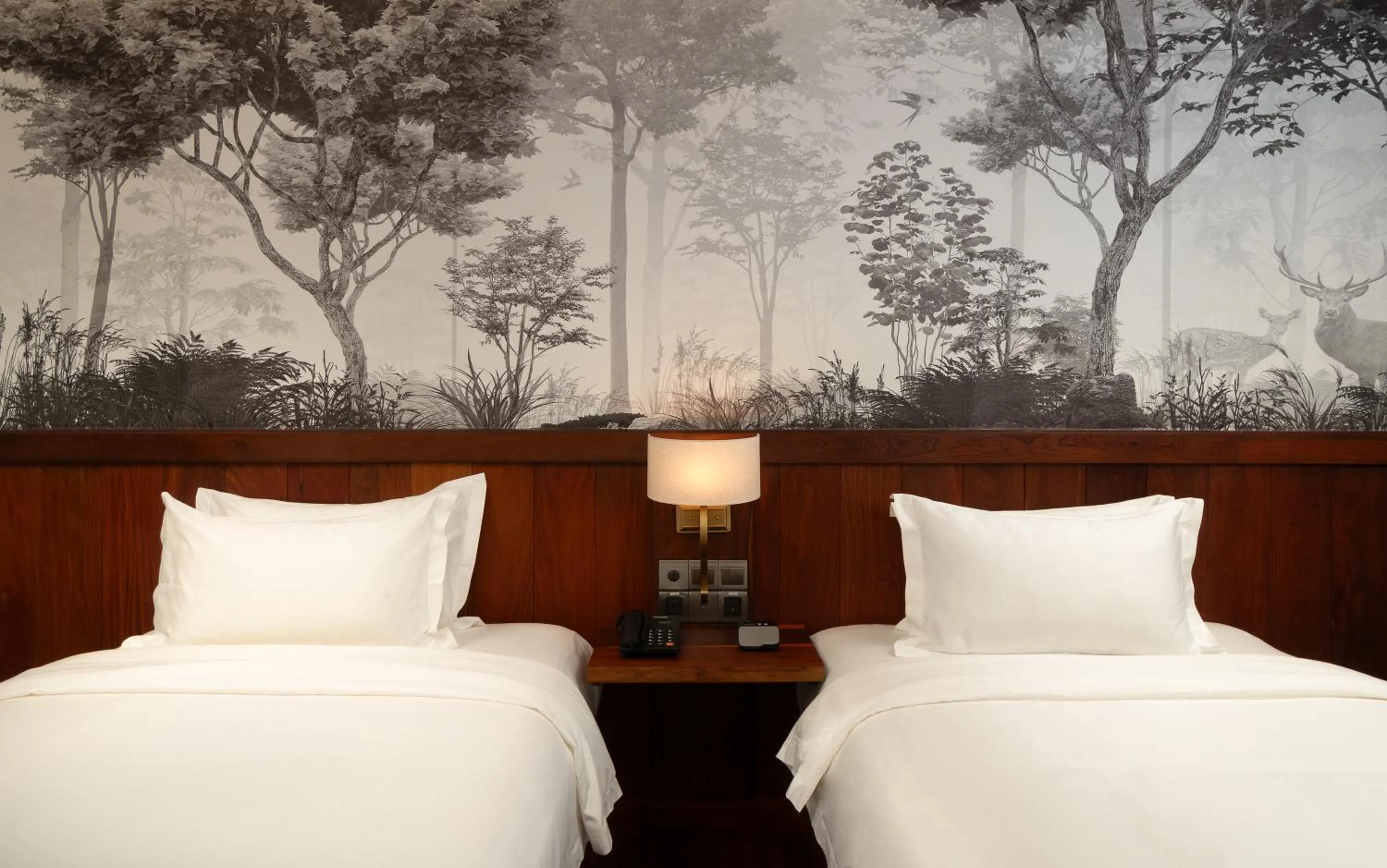 Bedroom, Bed in Koulen Central Hotel