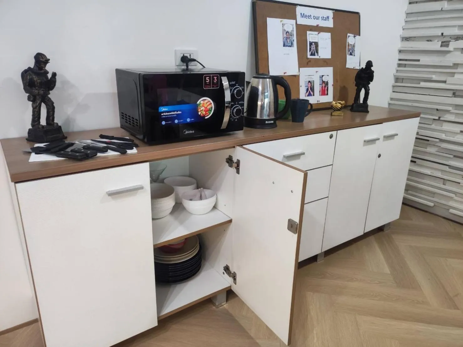 Kitchen or kitchenette in mstay